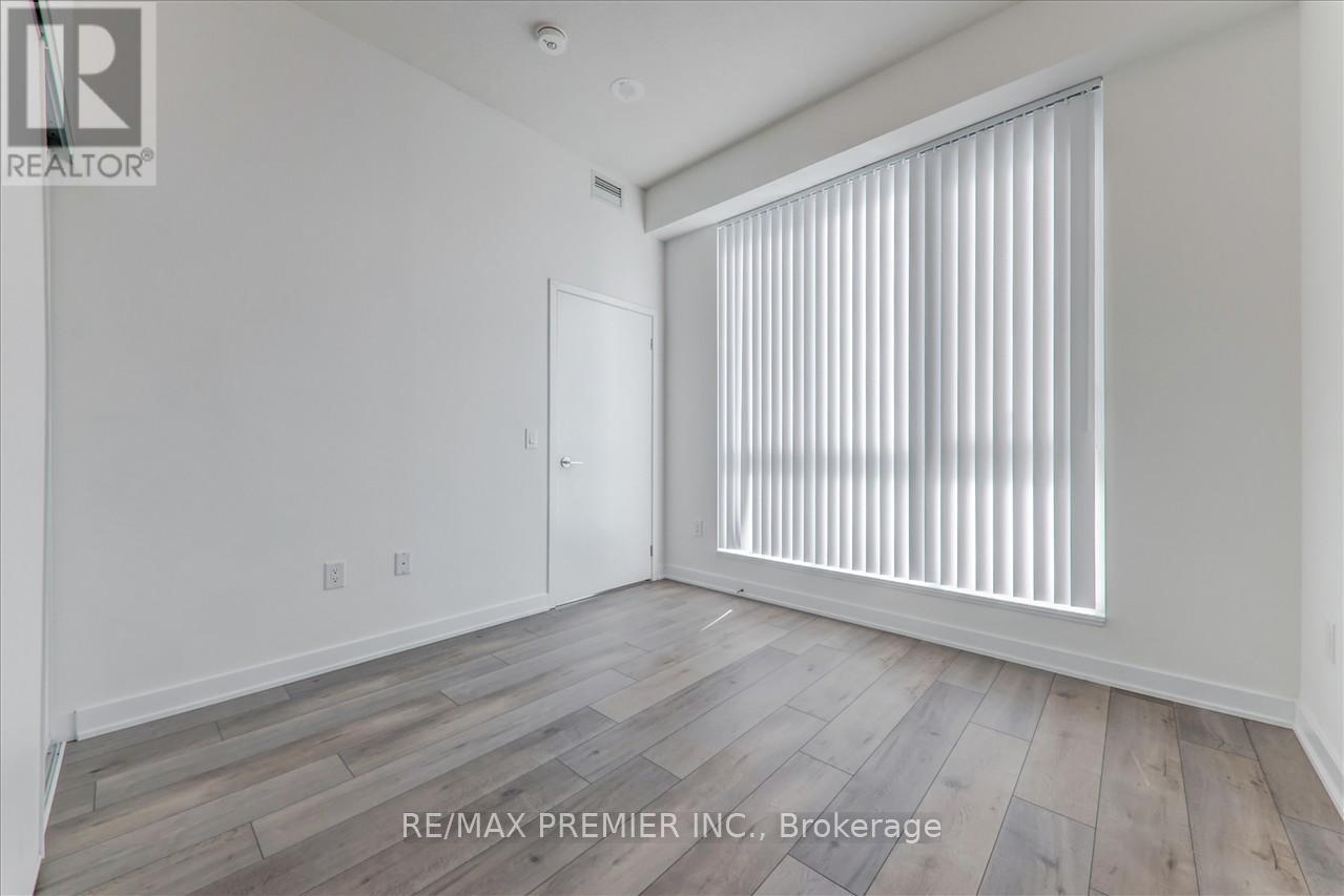 1202 - 10 Honeycrisp Street, Vaughan (Vaughan Corporate Centre), Ontario  L4K 5Z8 - Photo 15 - N12846074