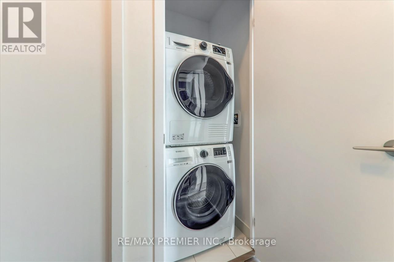 1202 - 10 Honeycrisp Street, Vaughan (Vaughan Corporate Centre), Ontario  L4K 5Z8 - Photo 25 - N12846074