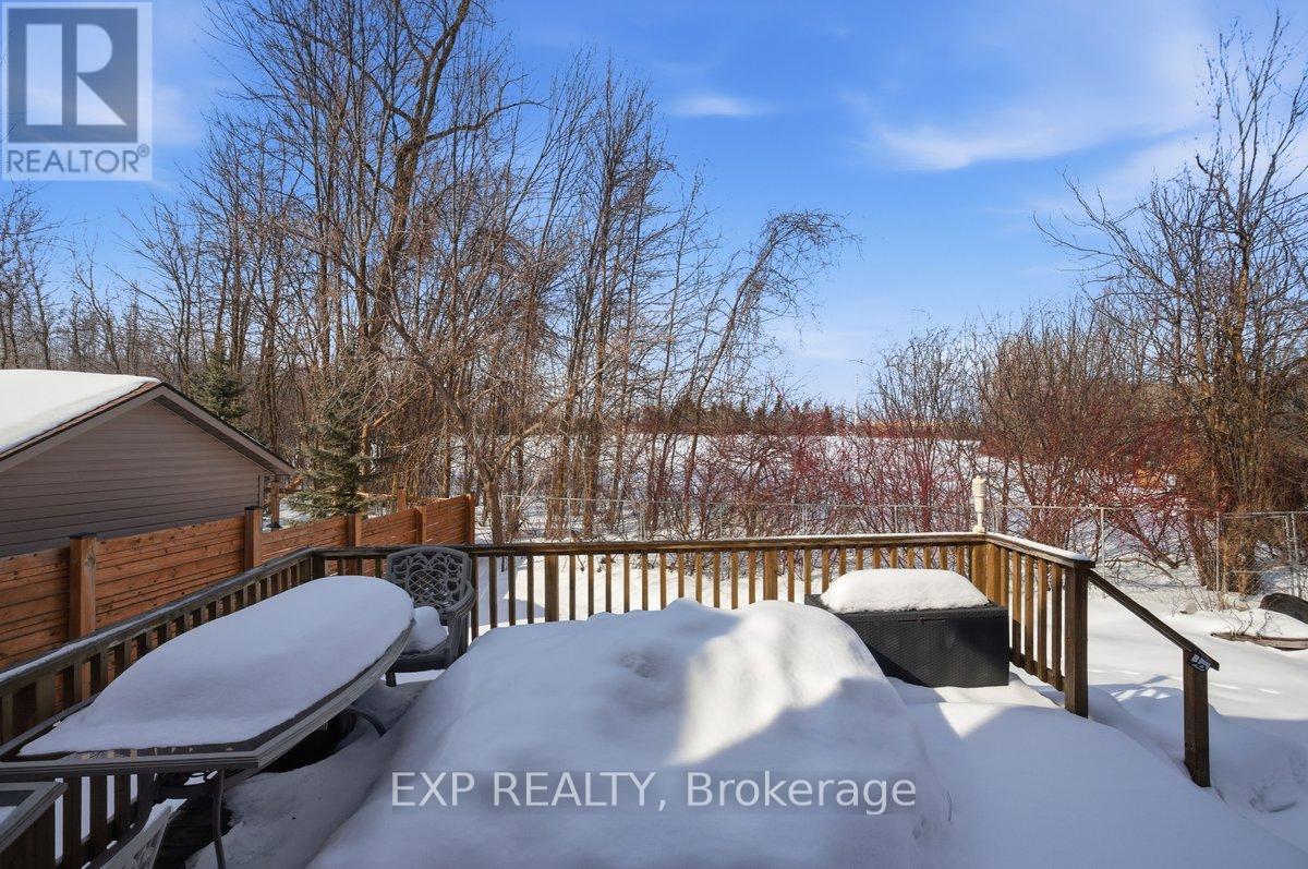 19 Chamberlain Crescent, Collingwood, Ontario  L9Y 0E3 - Photo 10 - S12845954