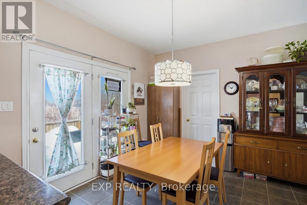 19 Chamberlain Crescent, Collingwood, Ontario  L9Y 0E3 - Photo 9 - S12845954