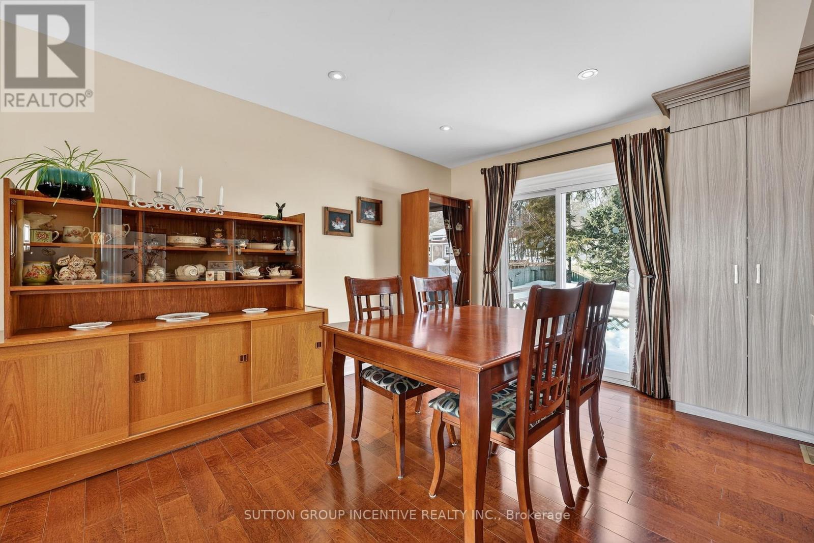 230 Edgehill Drive, Barrie (Letitia Heights), Ontario  L4N 7X1 - Photo 10 - S12846062