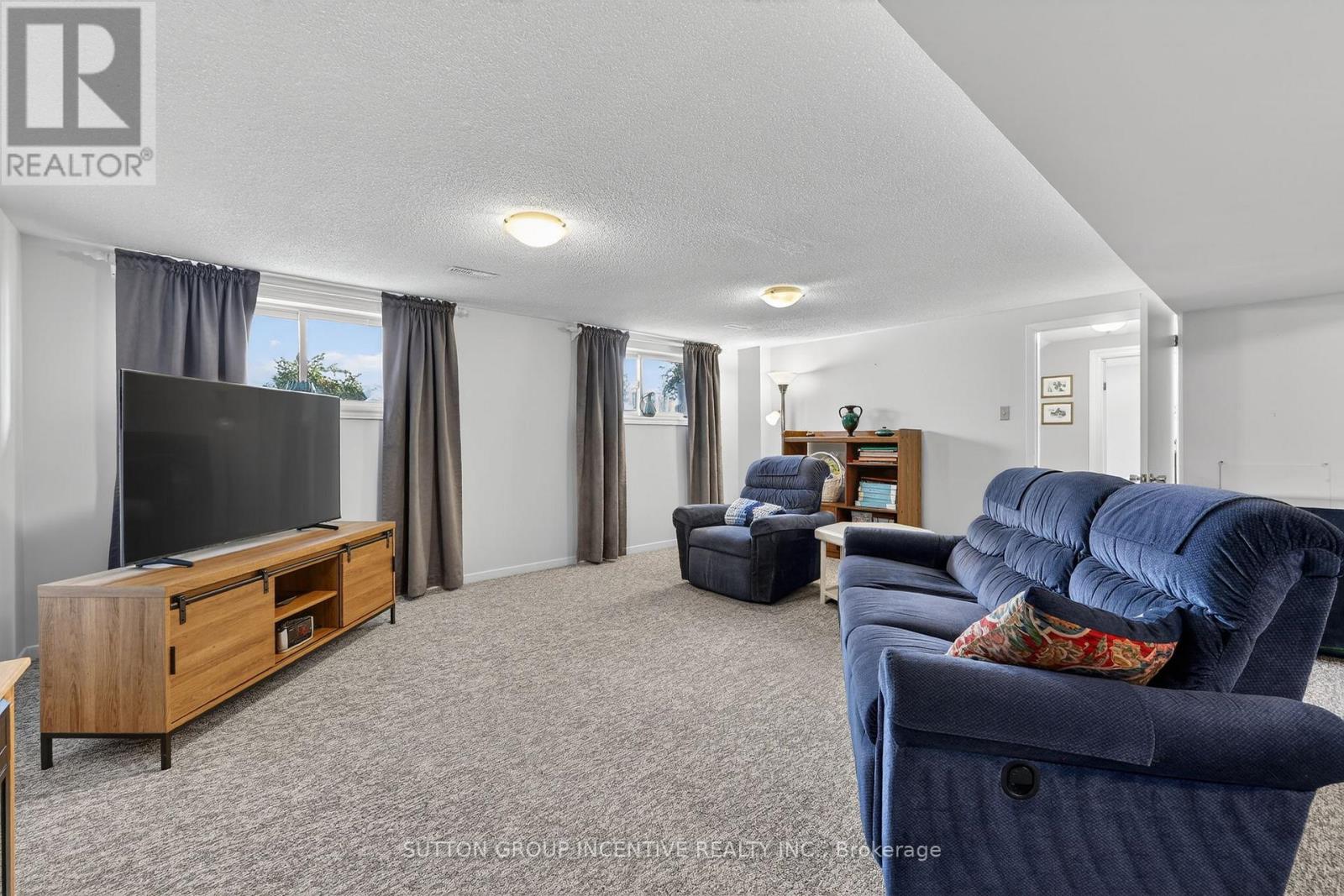 230 Edgehill Drive, Barrie (Letitia Heights), Ontario  L4N 7X1 - Photo 23 - S12846062