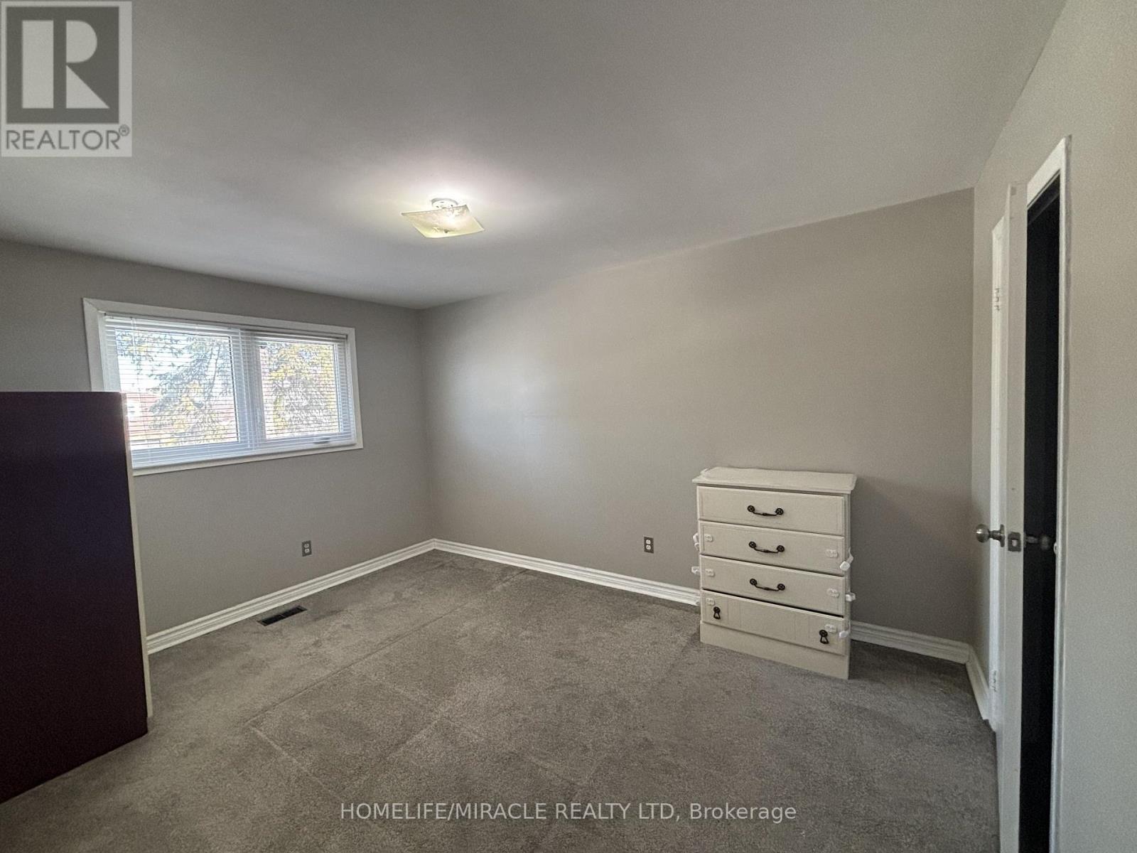 Main - 219 Mcmurchy Avenue, Brampton, Ontario  L6Y 1Z2 - Photo 24 - W12754276