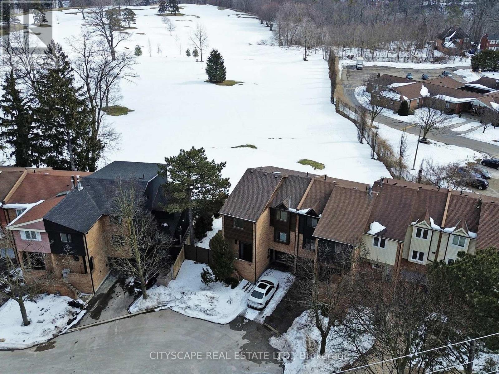 1484 Credit Woodlands Court, Mississauga, Ontario  L5C 3J5 - Photo 41 - W12845816