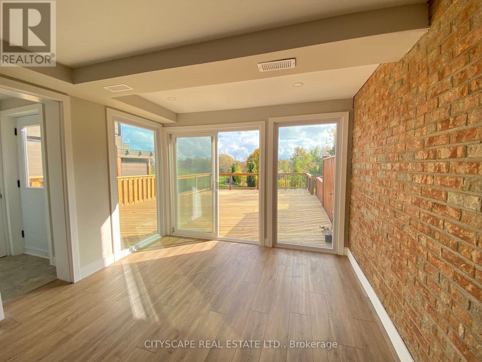 1484 Credit Woodlands Court, Mississauga, Ontario  L5C 3J5 - Photo 30 - W12845816