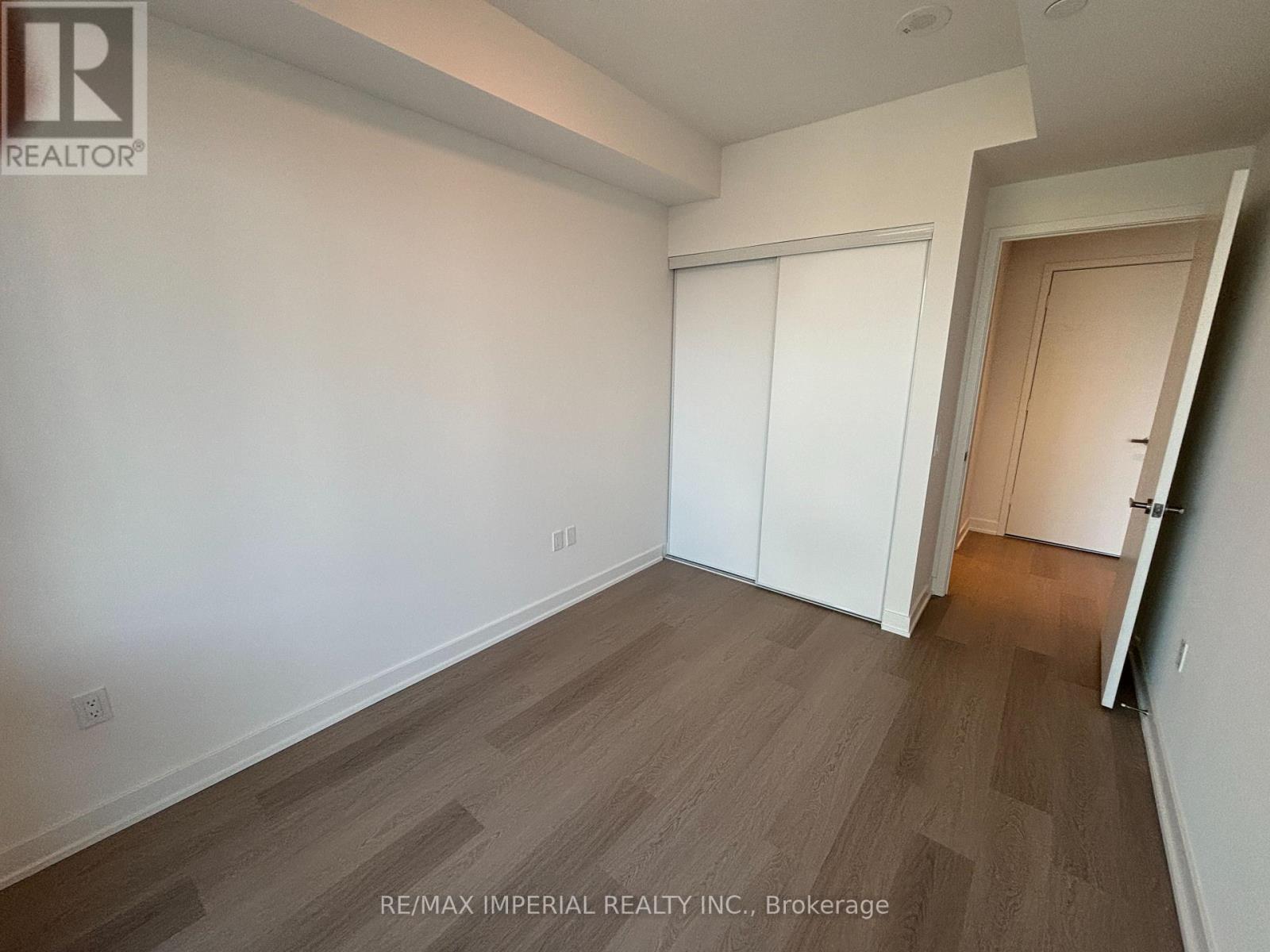 3406 - 448 Burnhamthorpe Road W, Mississauga, Ontario  L5B 4M6 - Photo 10 - W12845916