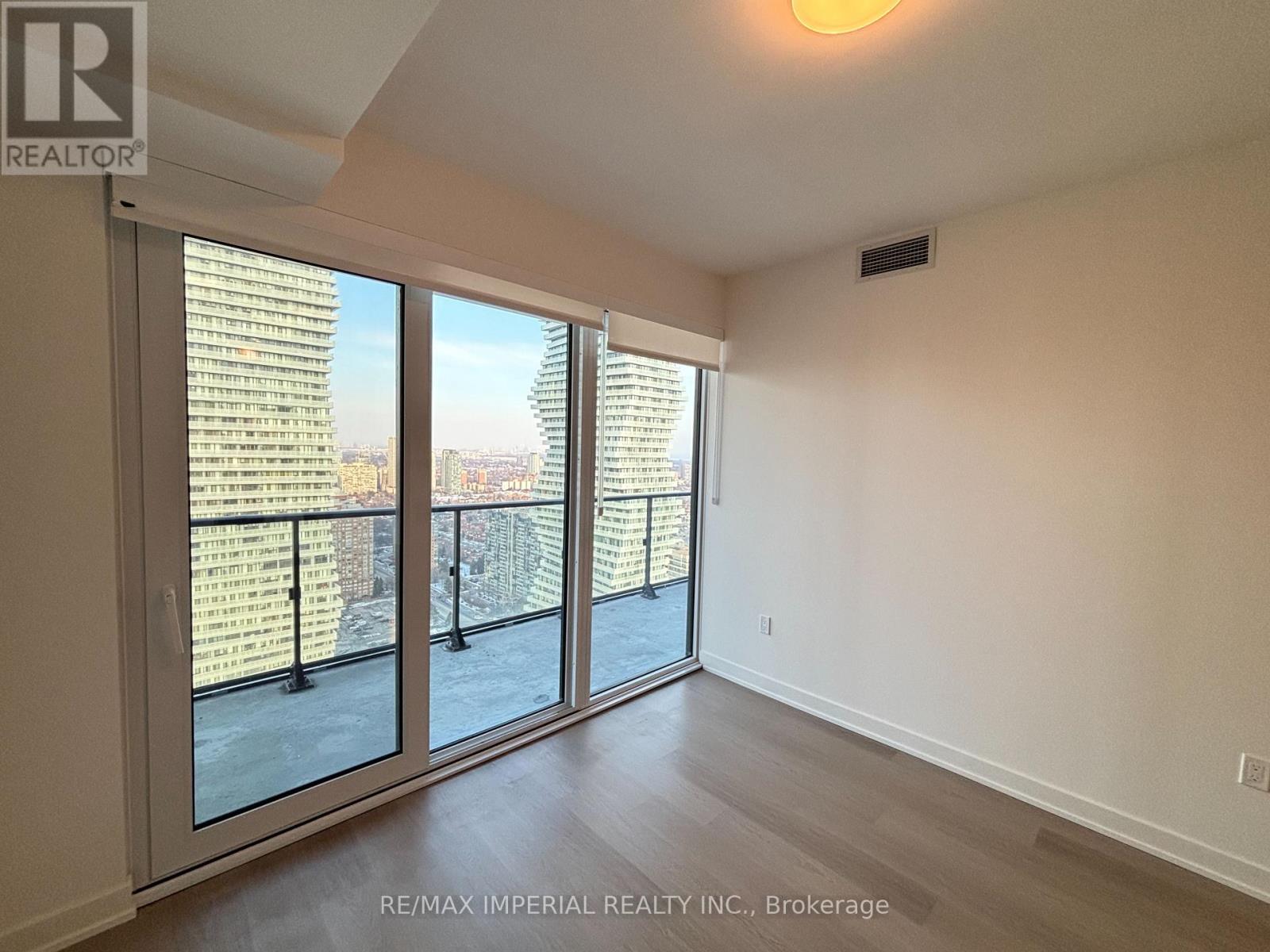 3406 - 448 Burnhamthorpe Road W, Mississauga, Ontario  L5B 4M6 - Photo 12 - W12845916