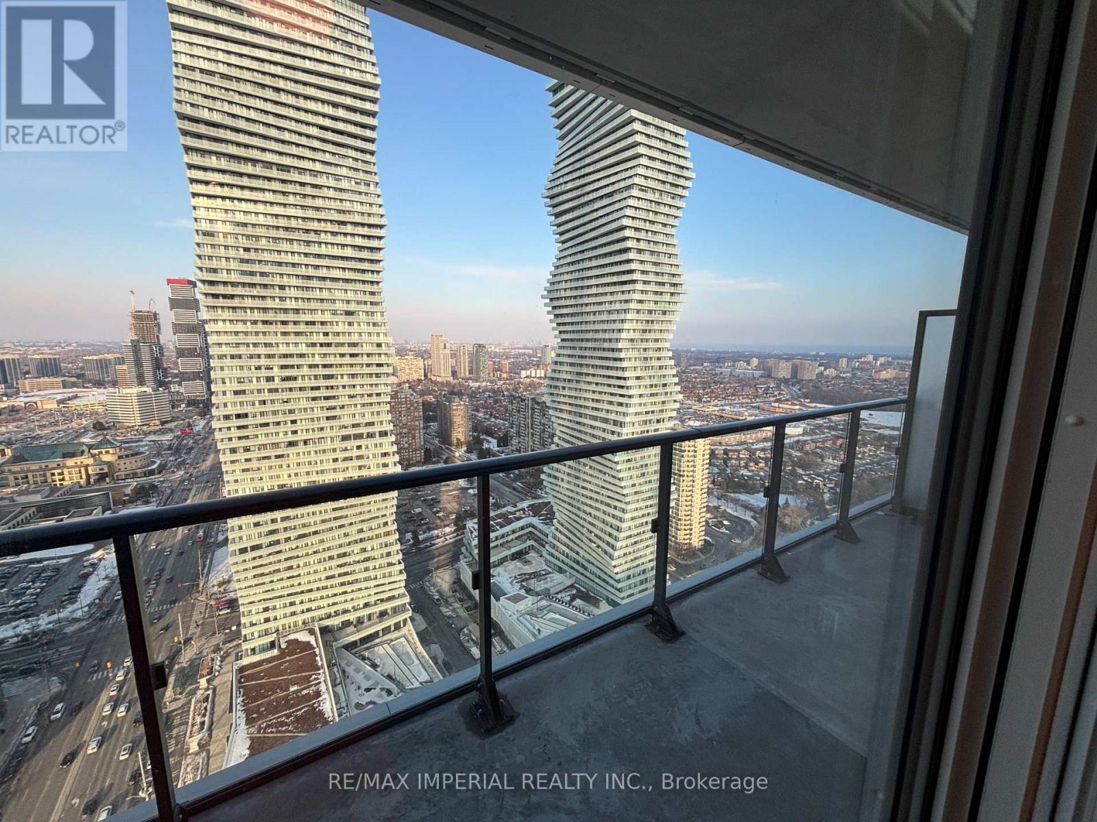 3406 - 448 Burnhamthorpe Road W, Mississauga, Ontario  L5B 4M6 - Photo 7 - W12845916