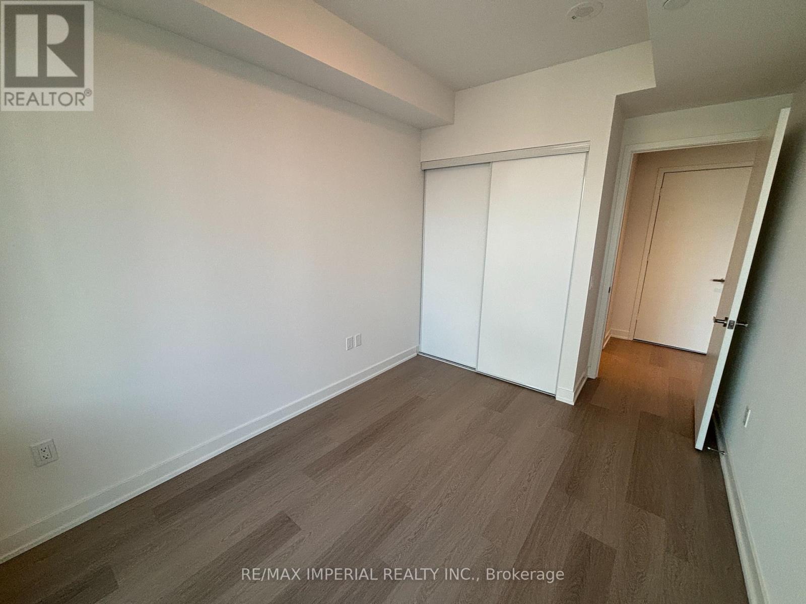 3406 - 448 Burnhamthorpe Road W, Mississauga, Ontario  L5B 4M6 - Photo 9 - W12845916