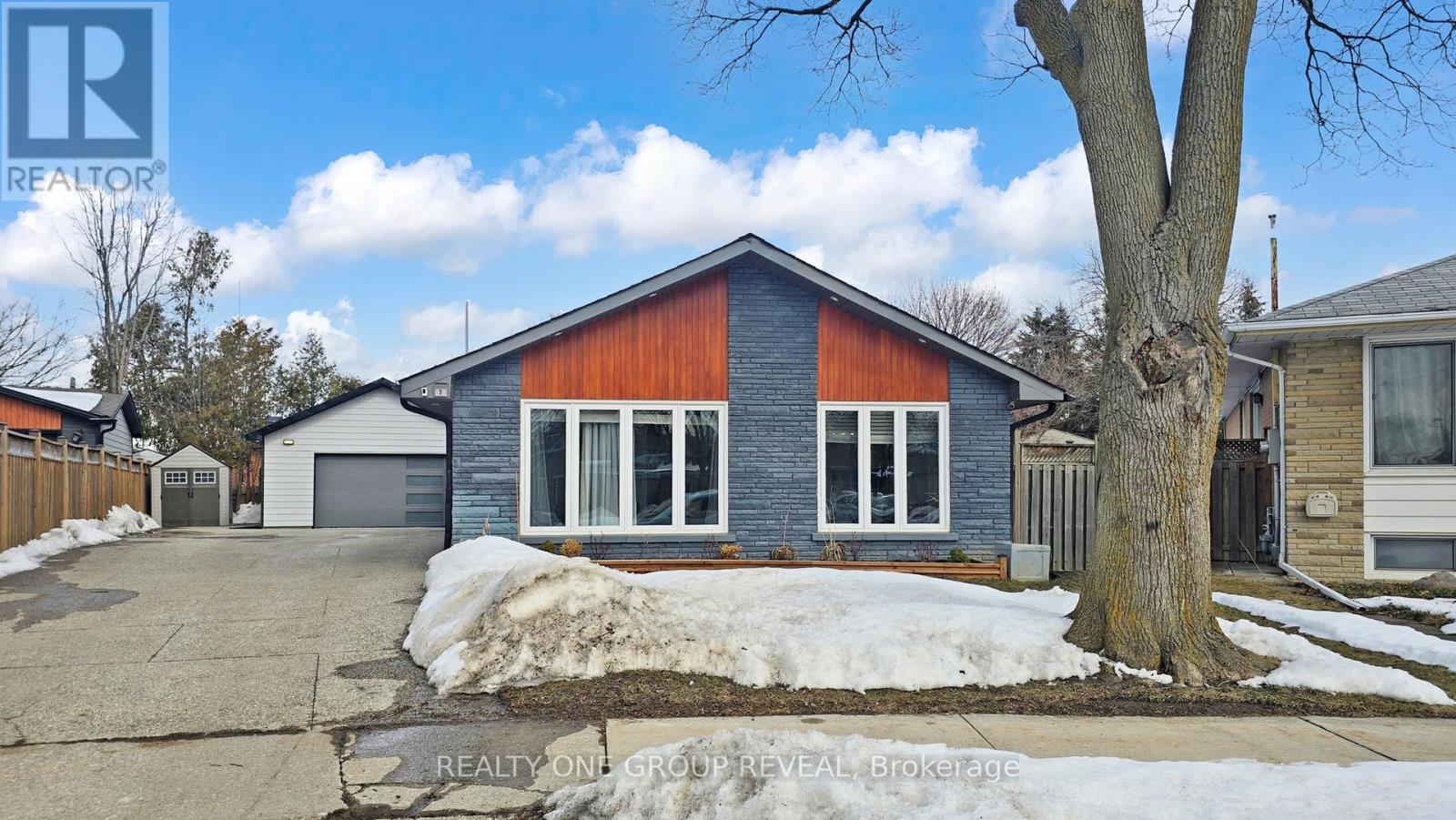 5 JENSON COURT, Toronto, Ontario