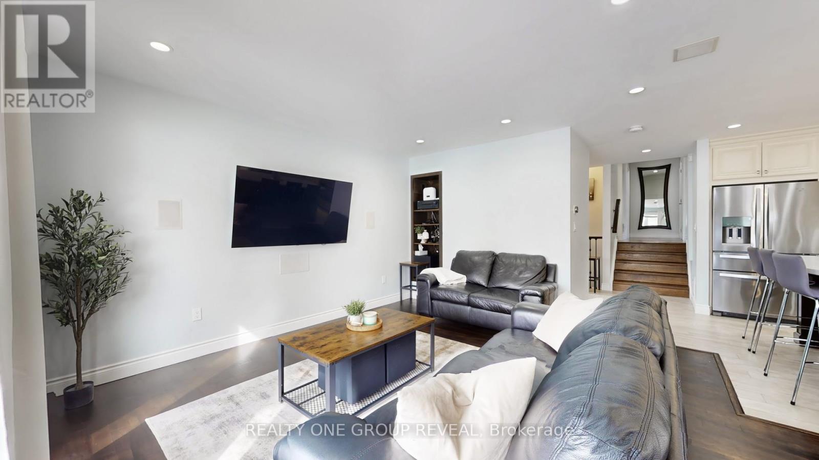 5 Jenson Court, Toronto, Ontario  M9W 4P3 - Photo 12 - W12845924