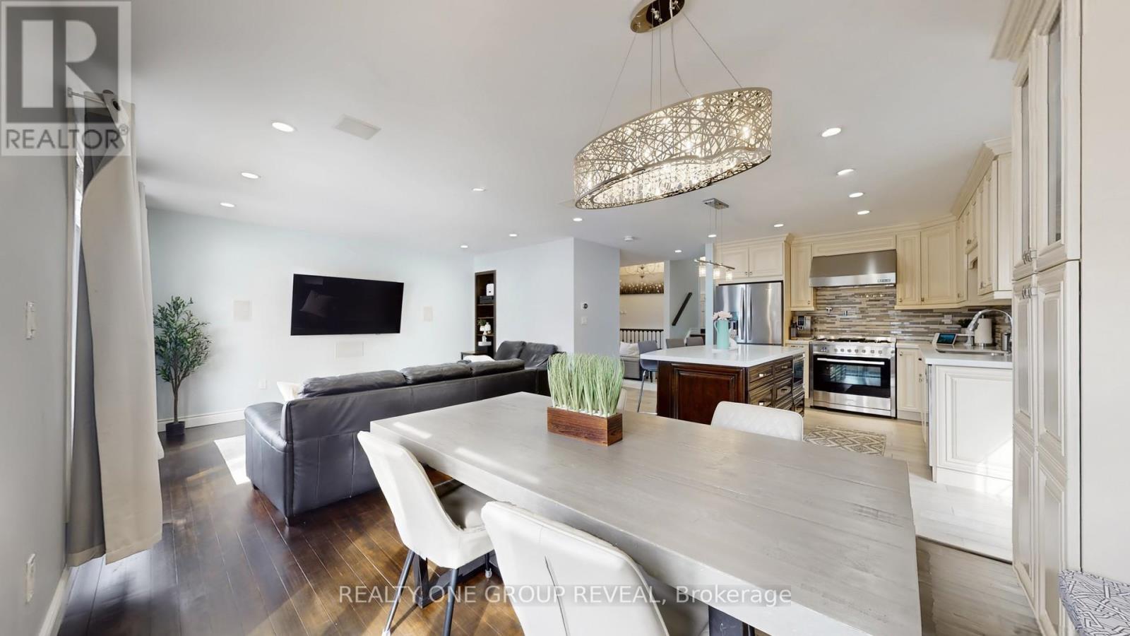 5 Jenson Court, Toronto, Ontario  M9W 4P3 - Photo 13 - W12845924