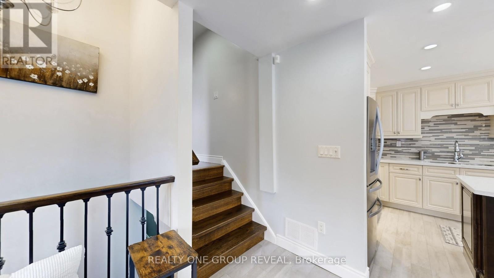 5 Jenson Court, Toronto, Ontario  M9W 4P3 - Photo 25 - W12845924