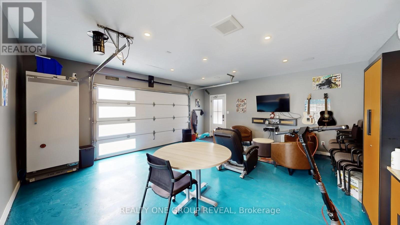 5 Jenson Court, Toronto, Ontario  M9W 4P3 - Photo 37 - W12845924