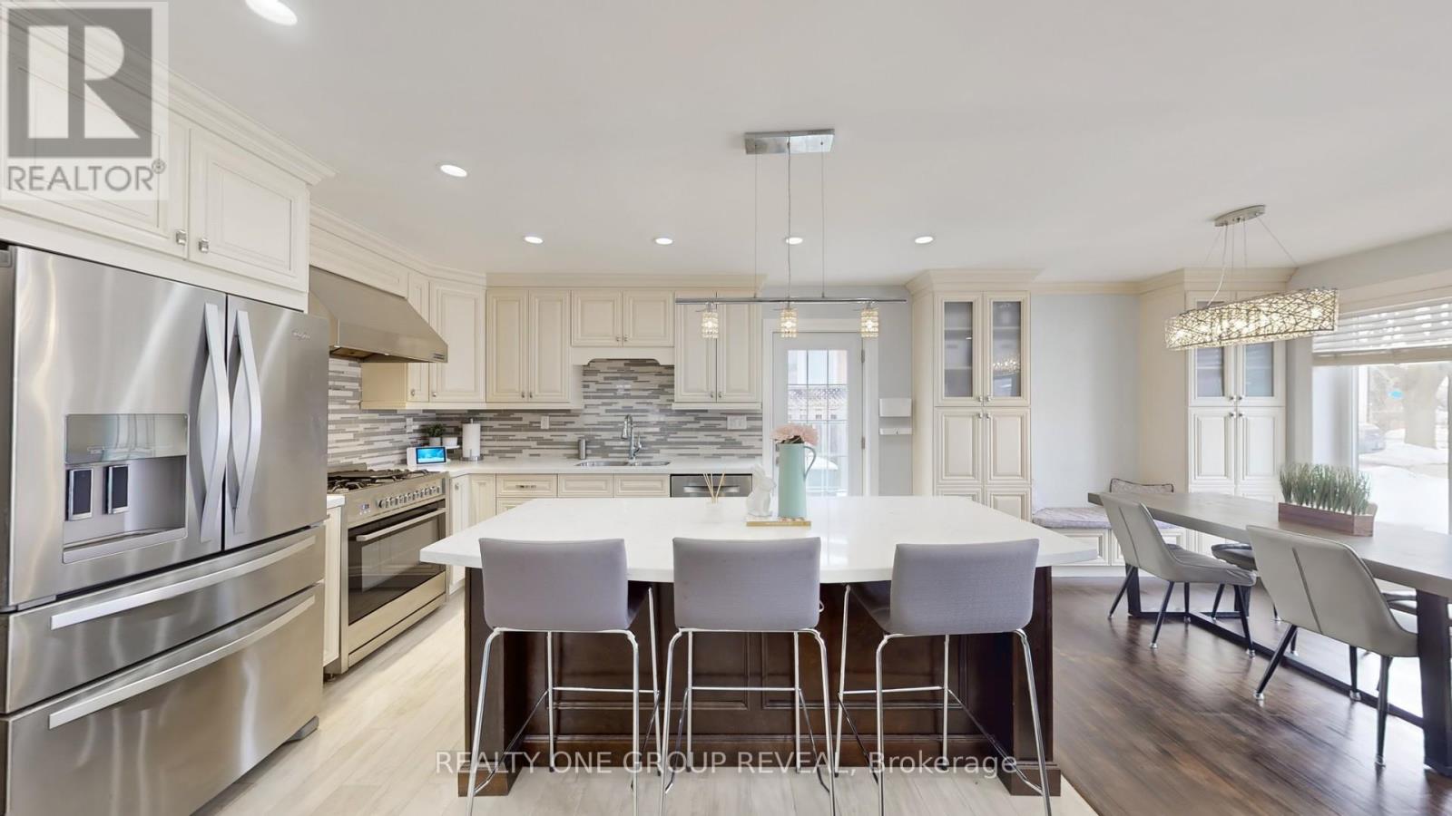 5 Jenson Court, Toronto, Ontario  M9W 4P3 - Photo 8 - W12845924