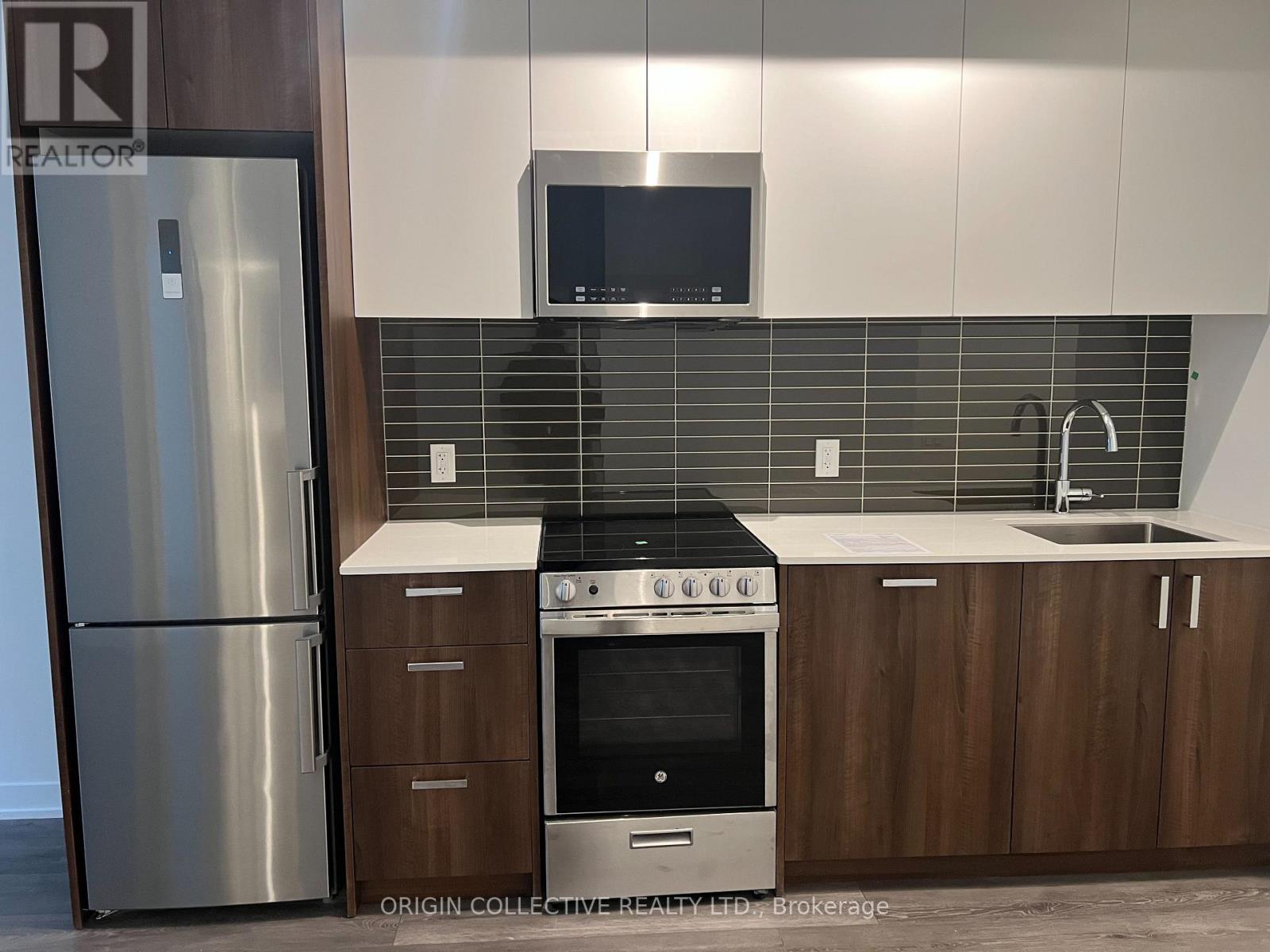 1791 St Clair Avenue 222, Toronto, Ontario  M6N 1J6 - Photo 7 - W12846022