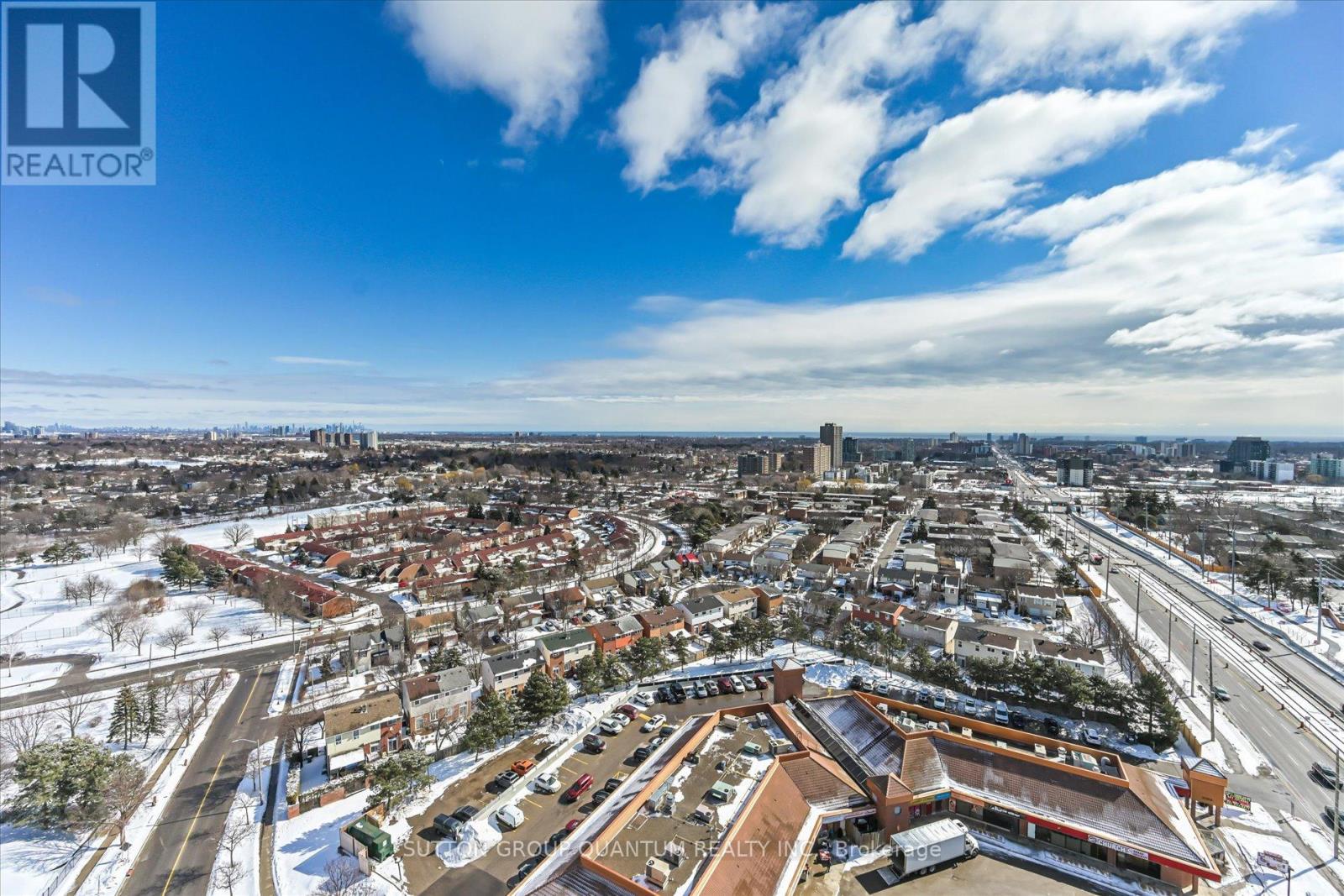 1701 - 1 Fairview Road E, Mississauga, Ontario  L5A 0B4 - Photo 19 - W12846056