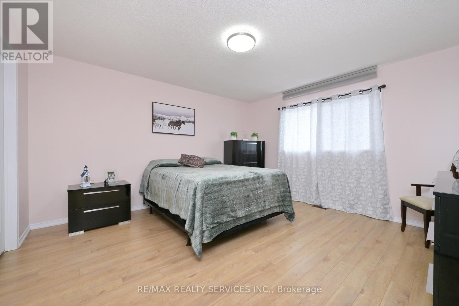 83 Summerfield Crescent, Brampton, Ontario  L6X 4L2 - Photo 14 - W12846070