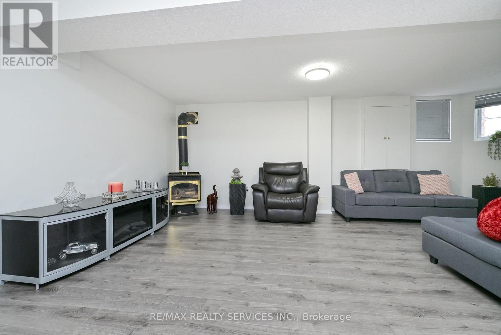 83 Summerfield Crescent, Brampton, Ontario  L6X 4L2 - Photo 18 - W12846070