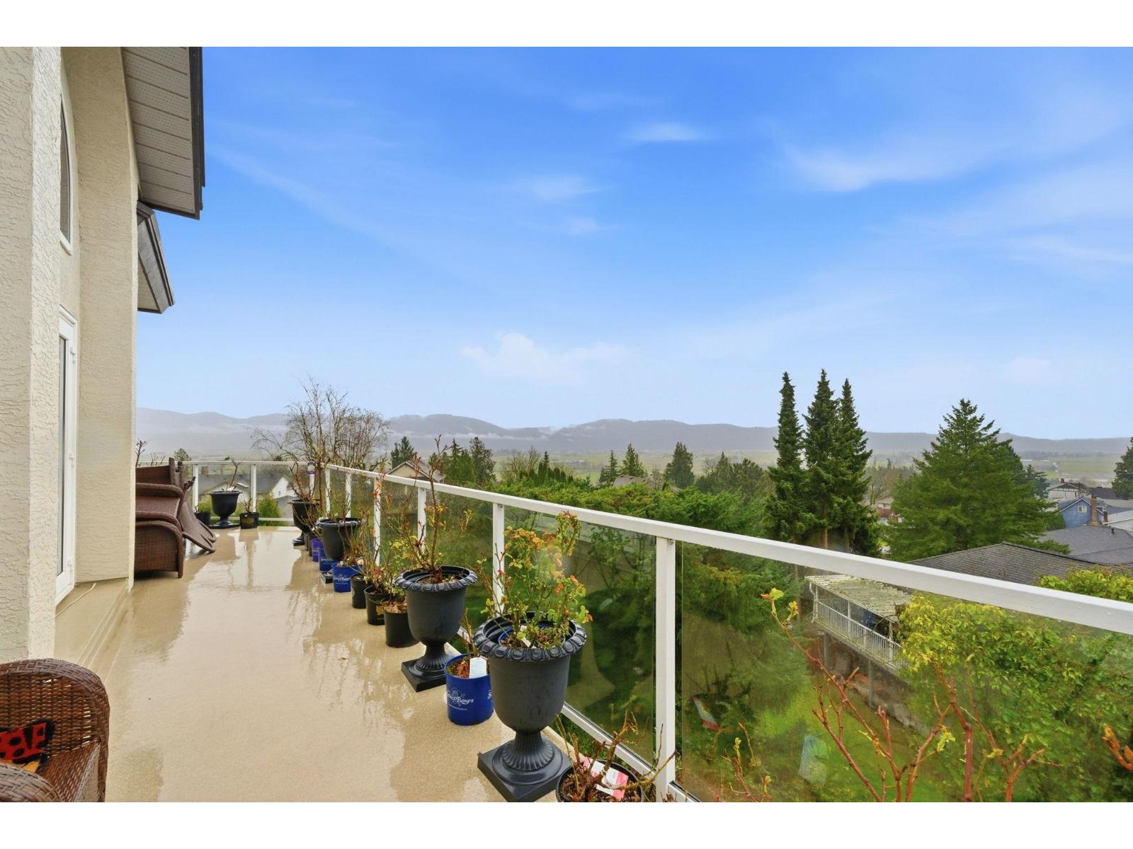 2247 2247 Mountain Drive, Abbotsford, British Columbia  V3G 1E4 - Photo 24 - R3094844