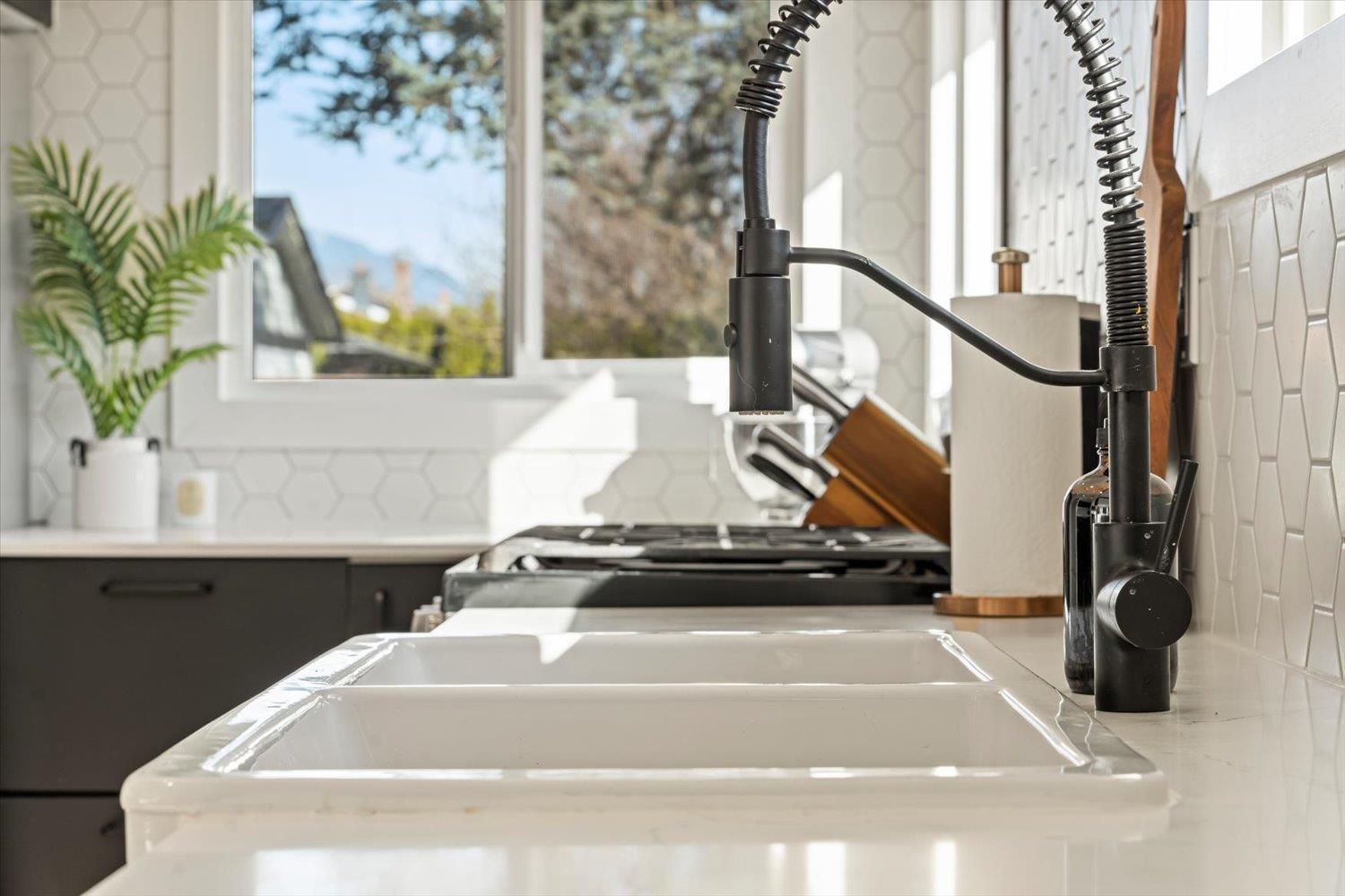 6111 Dundee Place, Sardis South, Chilliwack, British Columbia  V2R 2H1 - Photo 14 - R3096139