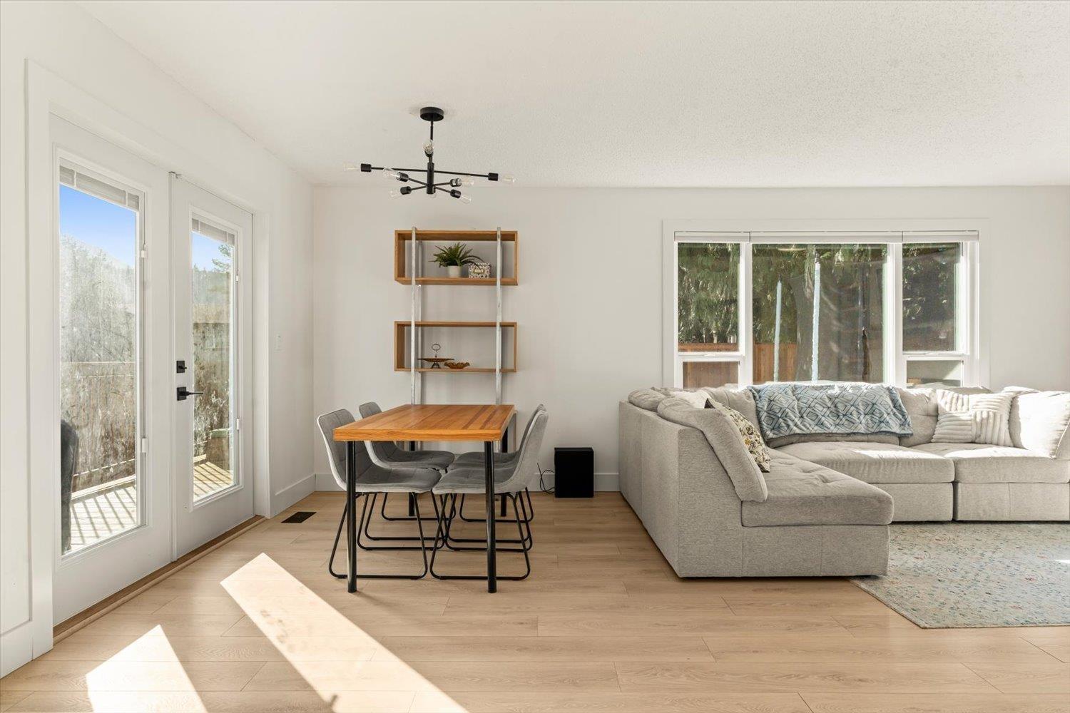 6111 Dundee Place, Sardis South, Chilliwack, British Columbia  V2R 2H1 - Photo 8 - R3096139