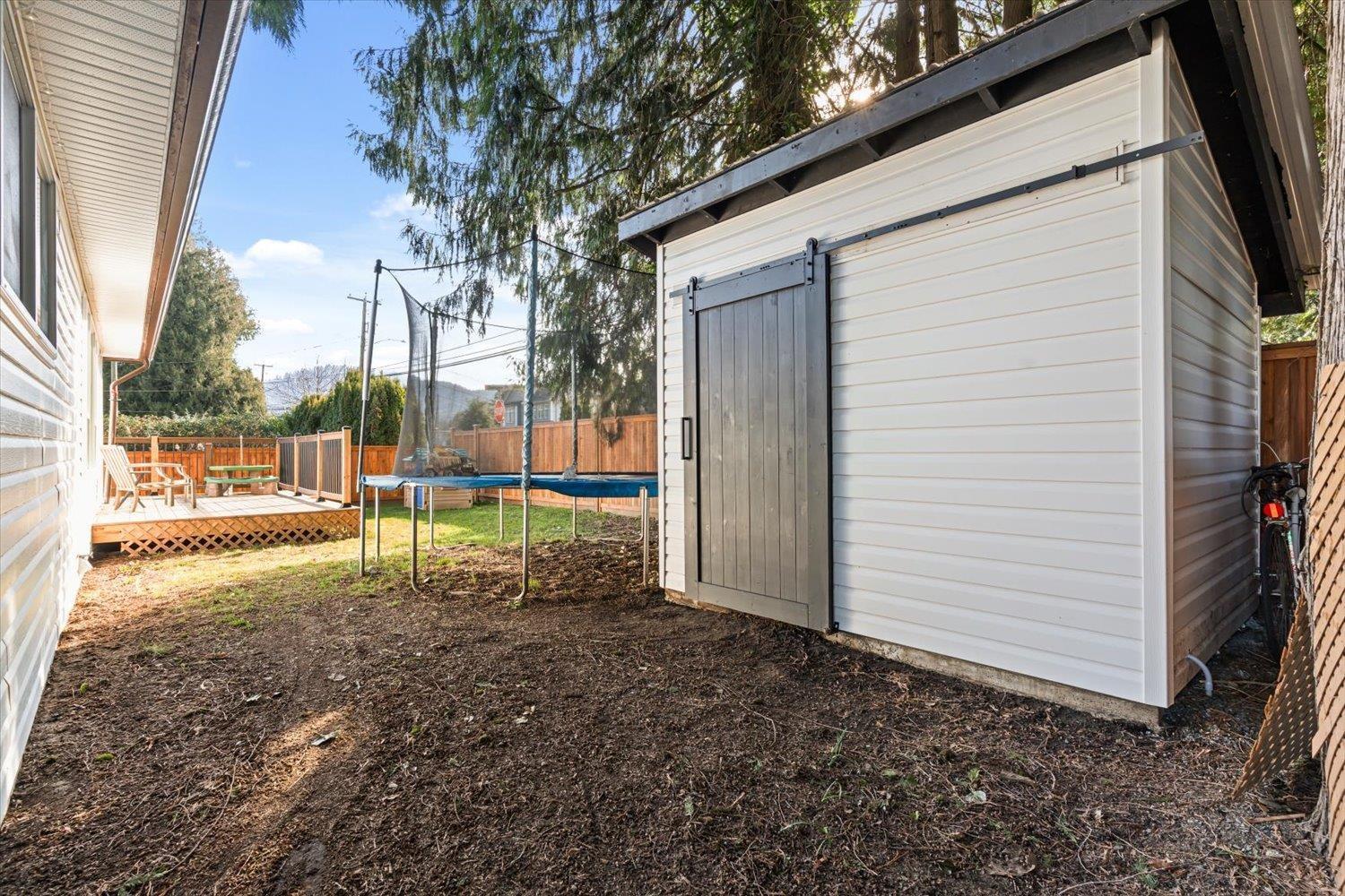 6111 Dundee Place, Sardis South, Chilliwack, British Columbia  V2R 2H1 - Photo 34 - R3096139