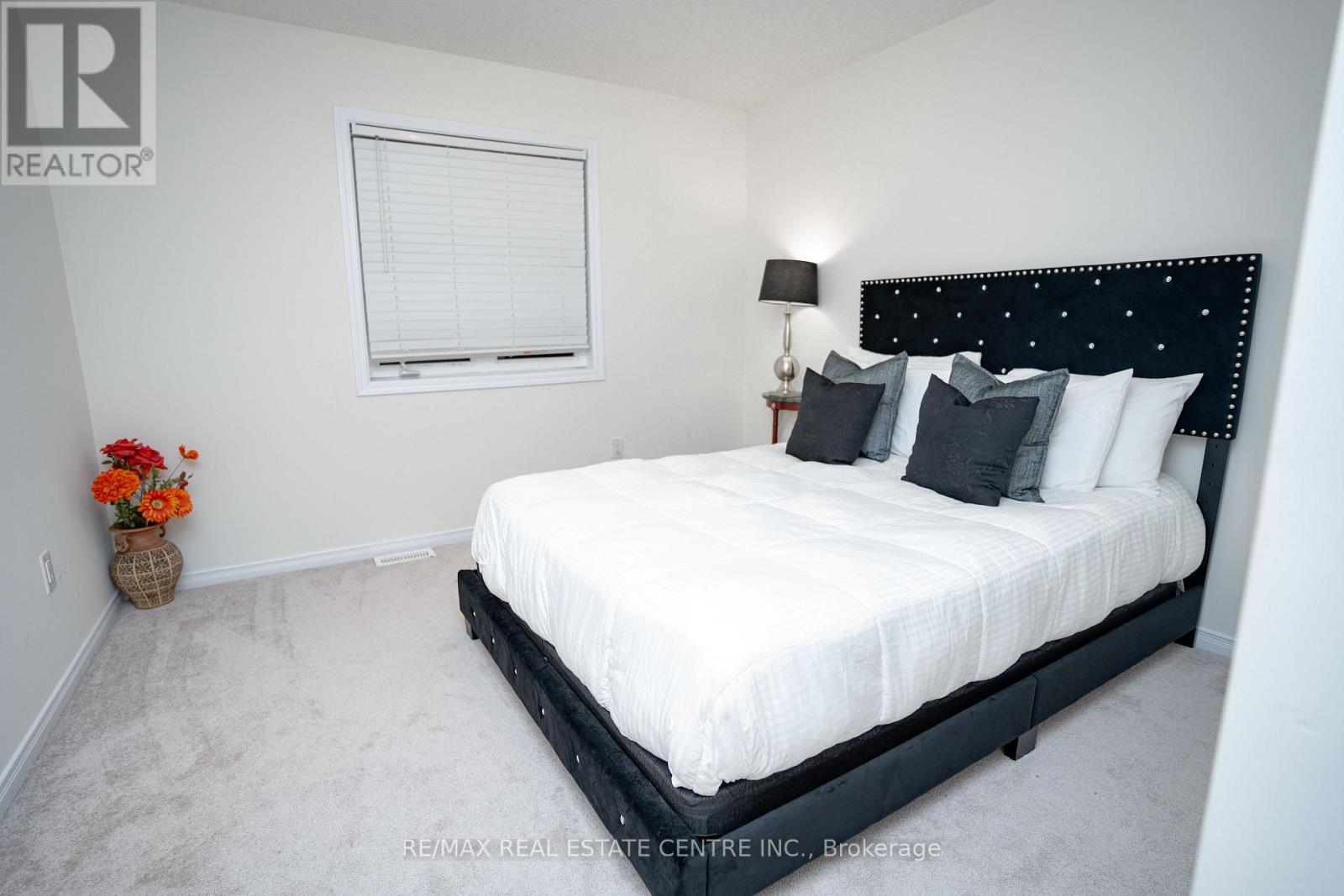 7869 Buckeye Crescent, Niagara Falls, Ontario  L2H 2Y6 - Photo 25 - X12845900