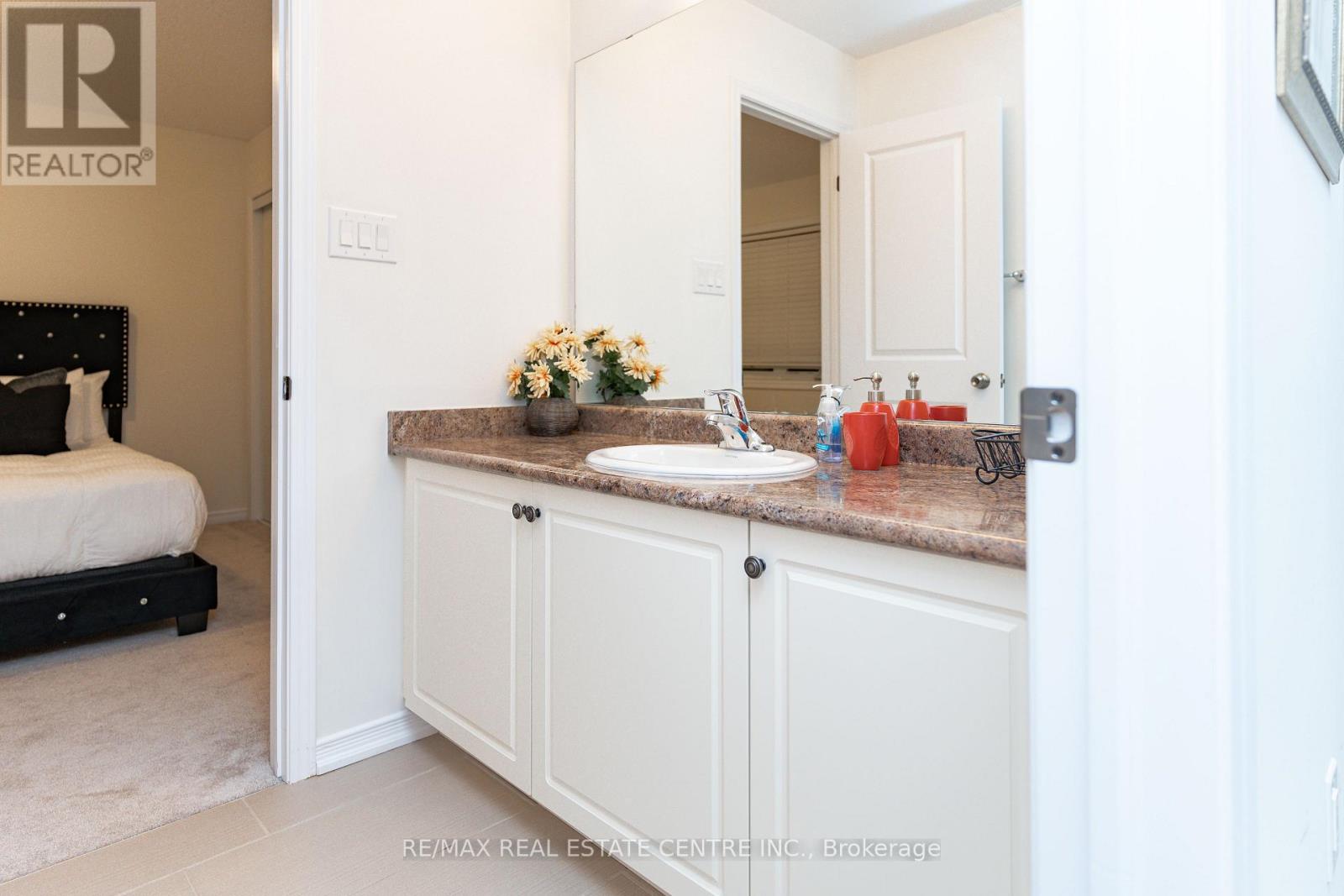 7869 Buckeye Crescent, Niagara Falls, Ontario  L2H 2Y6 - Photo 26 - X12845900