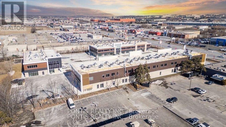 G212 #8 - 450 Hespeler Road, Cambridge, Ontario  N1R 0E3 - Photo 1 - X12846048