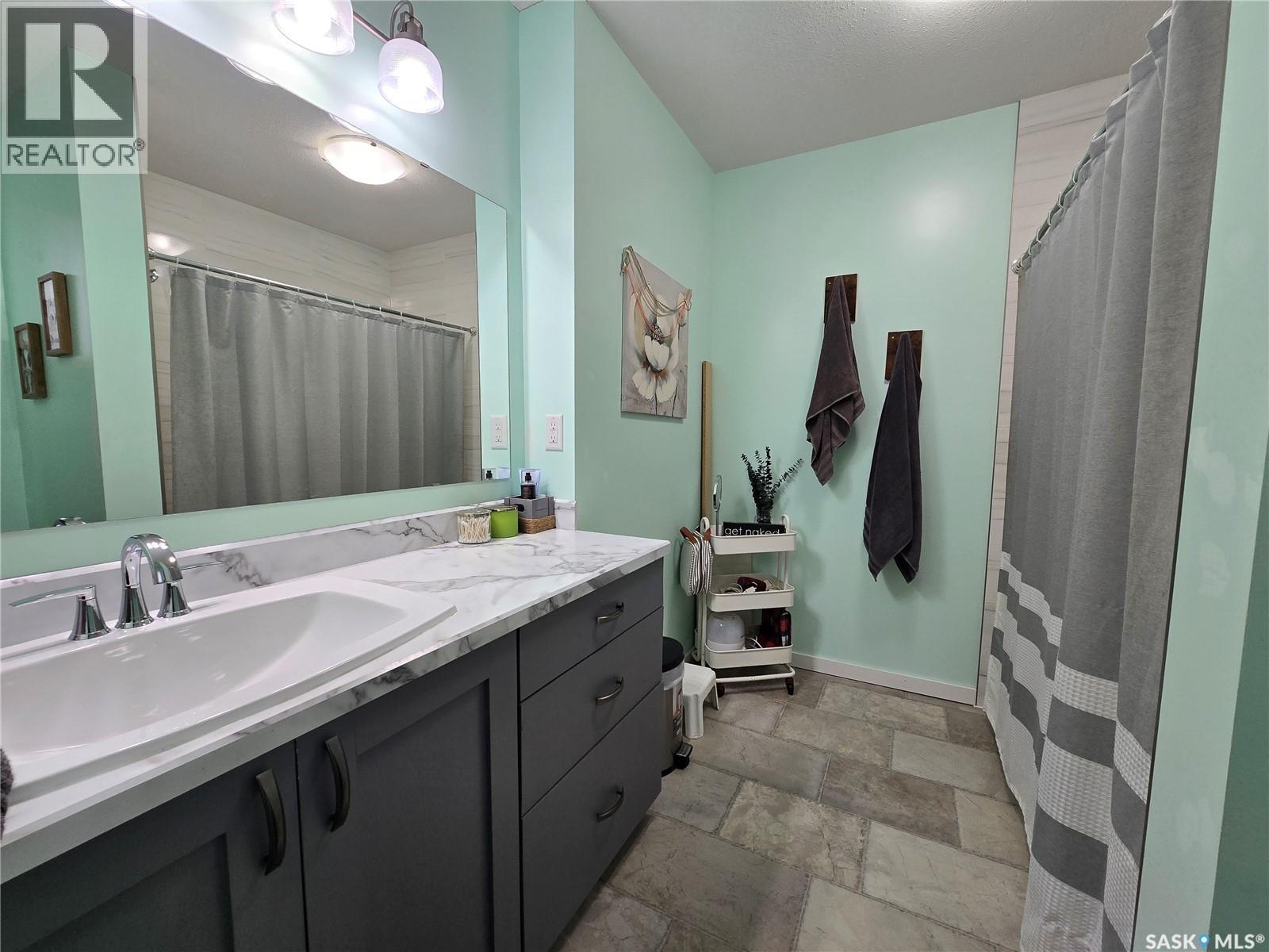 211 Rye Street, Yellow Grass, Saskatchewan  S0G 5J0 - Photo 18 - SK029723