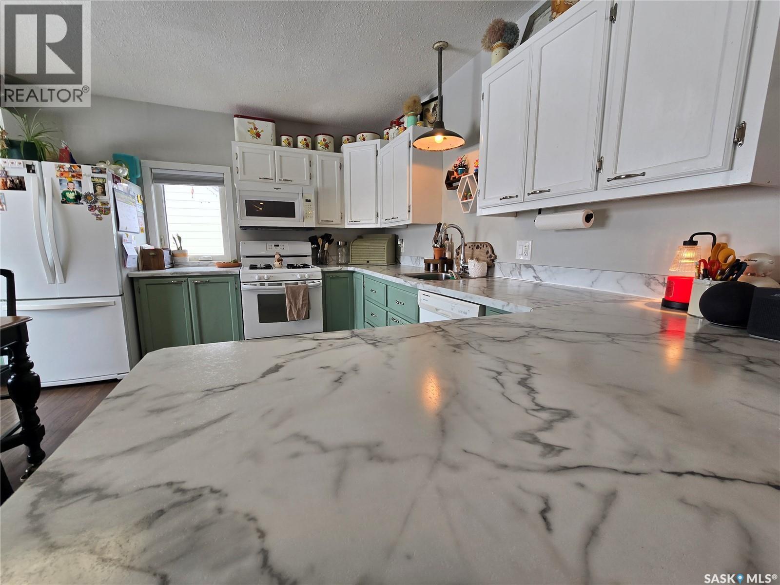 211 Rye Street, Yellow Grass, Saskatchewan  S0G 5J0 - Photo 7 - SK029723