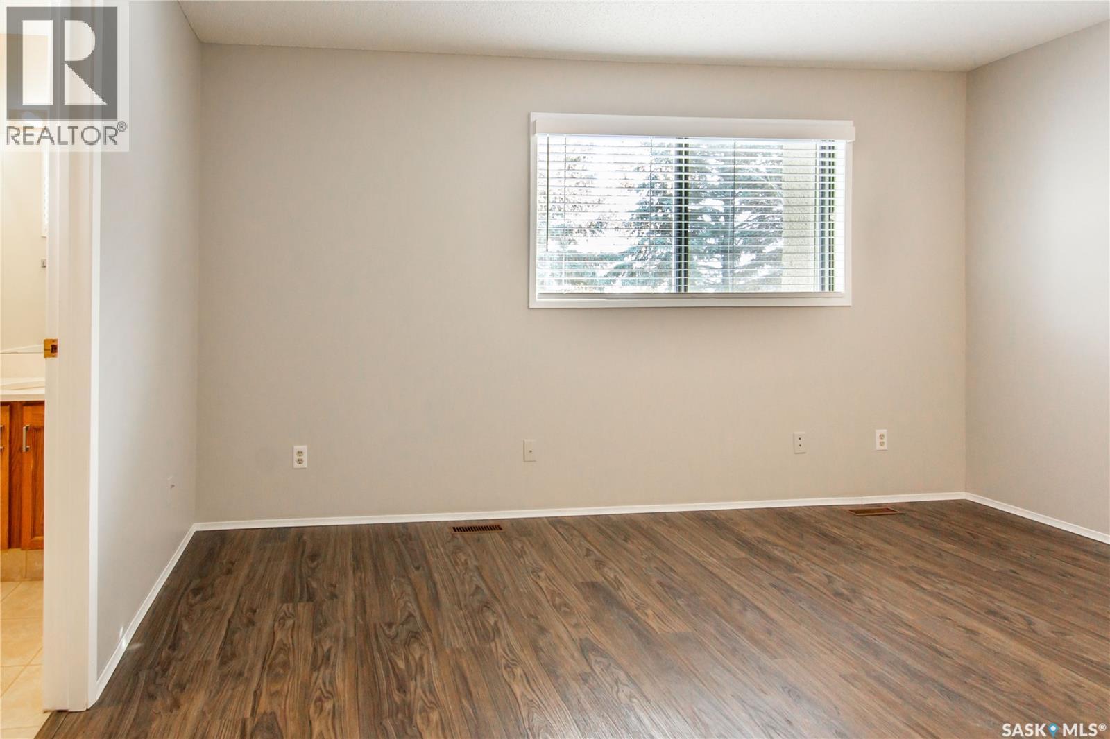 12 303 Saguenay Drive, Saskatoon, Saskatchewan  S7K 5R2 - Photo 17 - SK029659