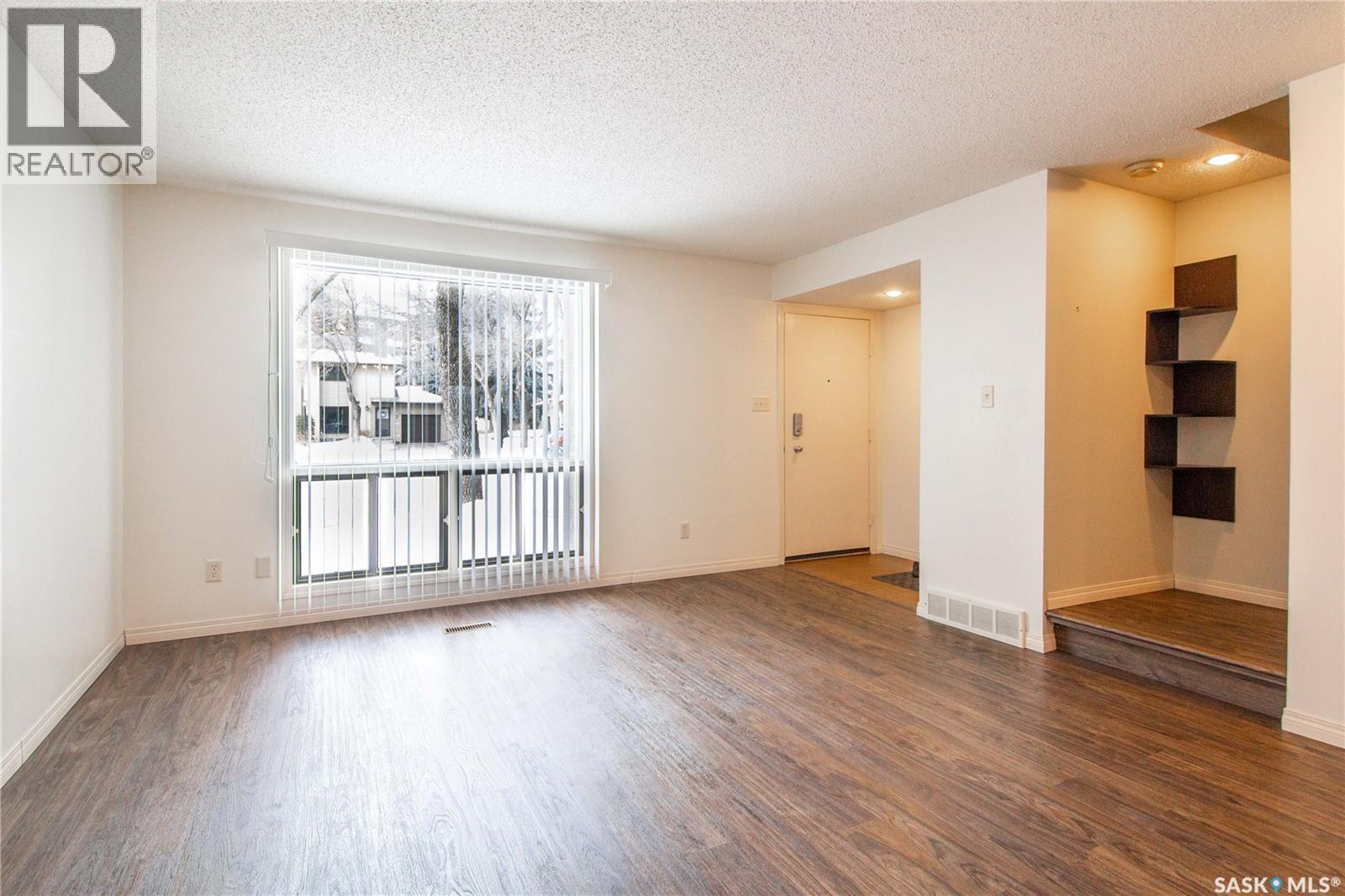 12 303 Saguenay Drive, Saskatoon, Saskatchewan  S7K 5R2 - Photo 5 - SK029659