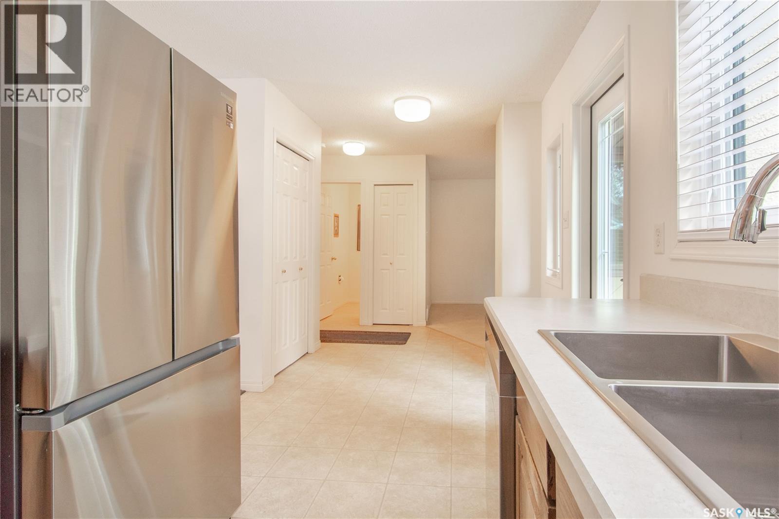 12 303 Saguenay Drive, Saskatoon, Saskatchewan  S7K 5R2 - Photo 9 - SK029659