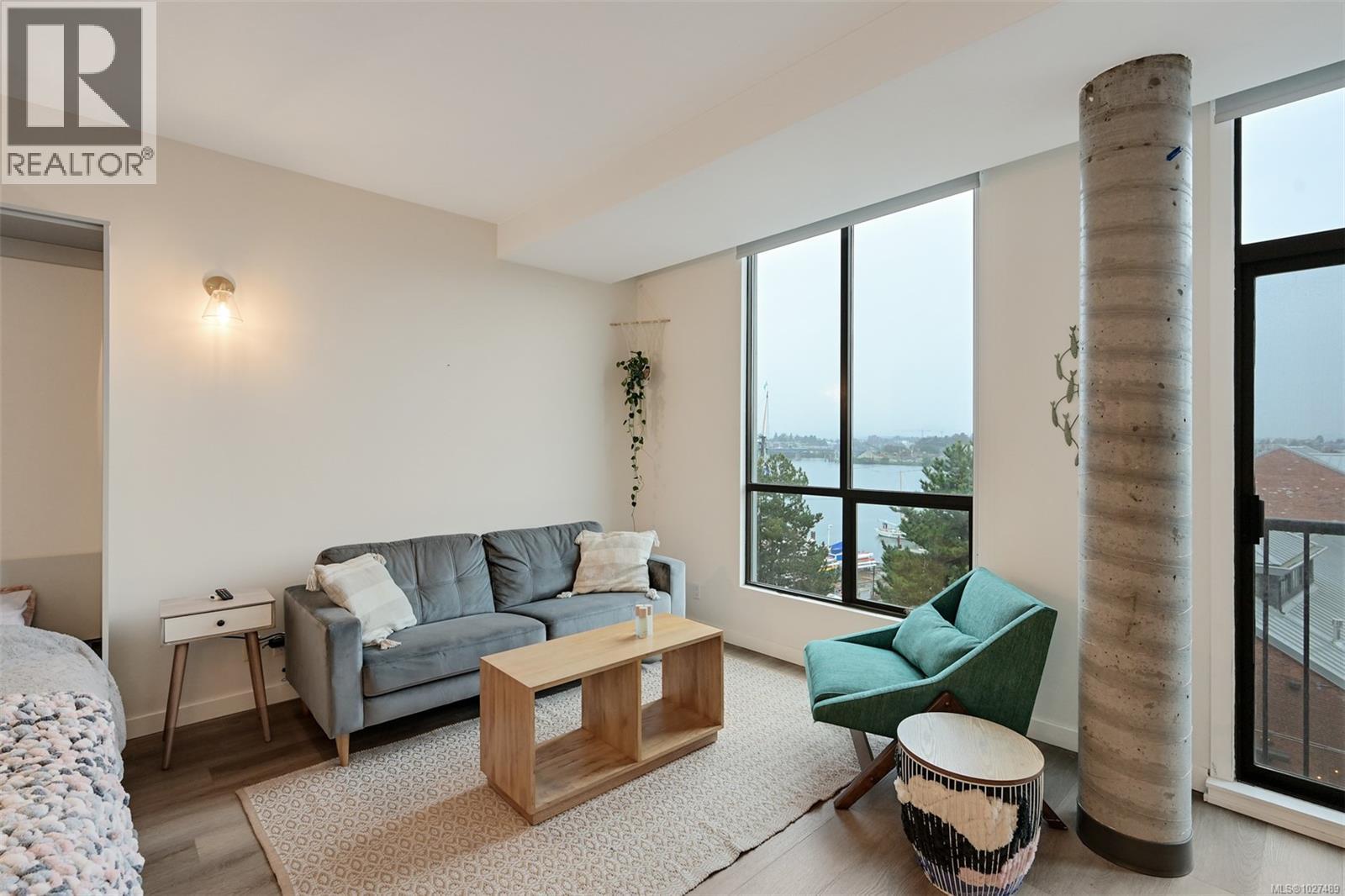 413 409 Swift St, Victoria, British Columbia  V8W 1S2 - Photo 10 - 1027489