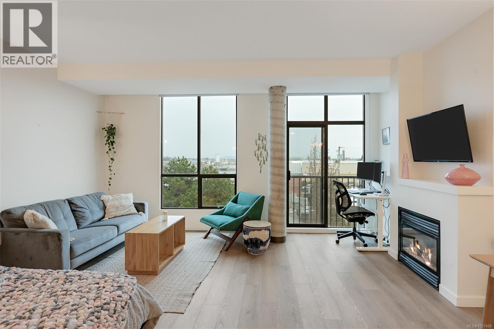 413 409 Swift St, Victoria, British Columbia  V8W 1S2 - Photo 7 - 1027489