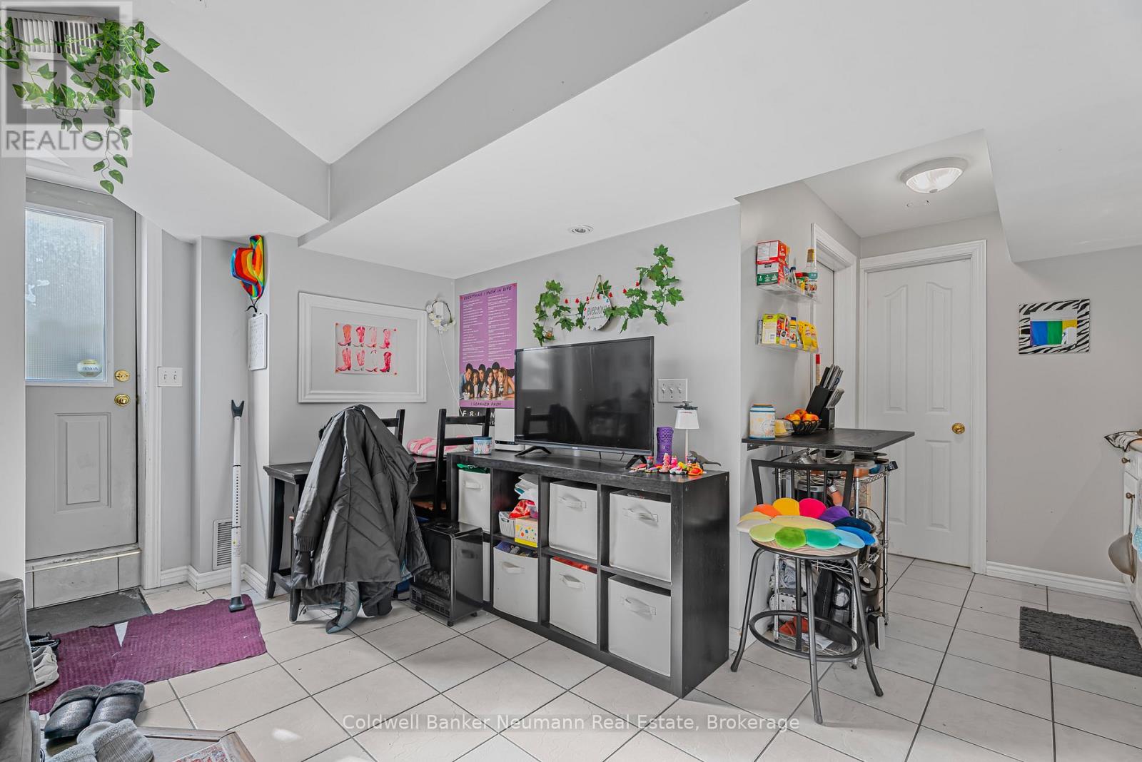 18 Carrington Place, Guelph, Ontario  N1G 5C2 - Photo 11 - X12830004