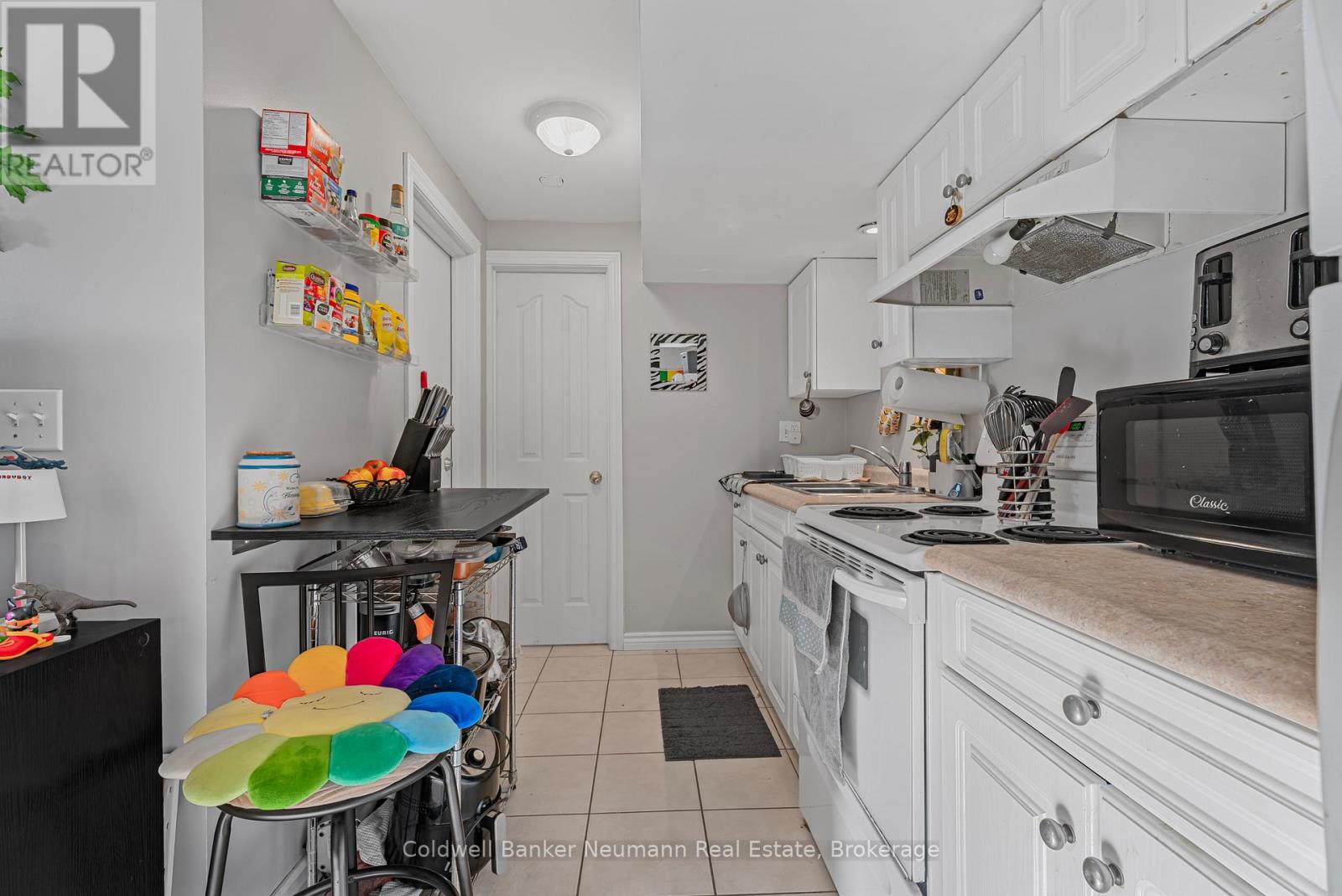 18 Carrington Place, Guelph, Ontario  N1G 5C2 - Photo 17 - X12830004