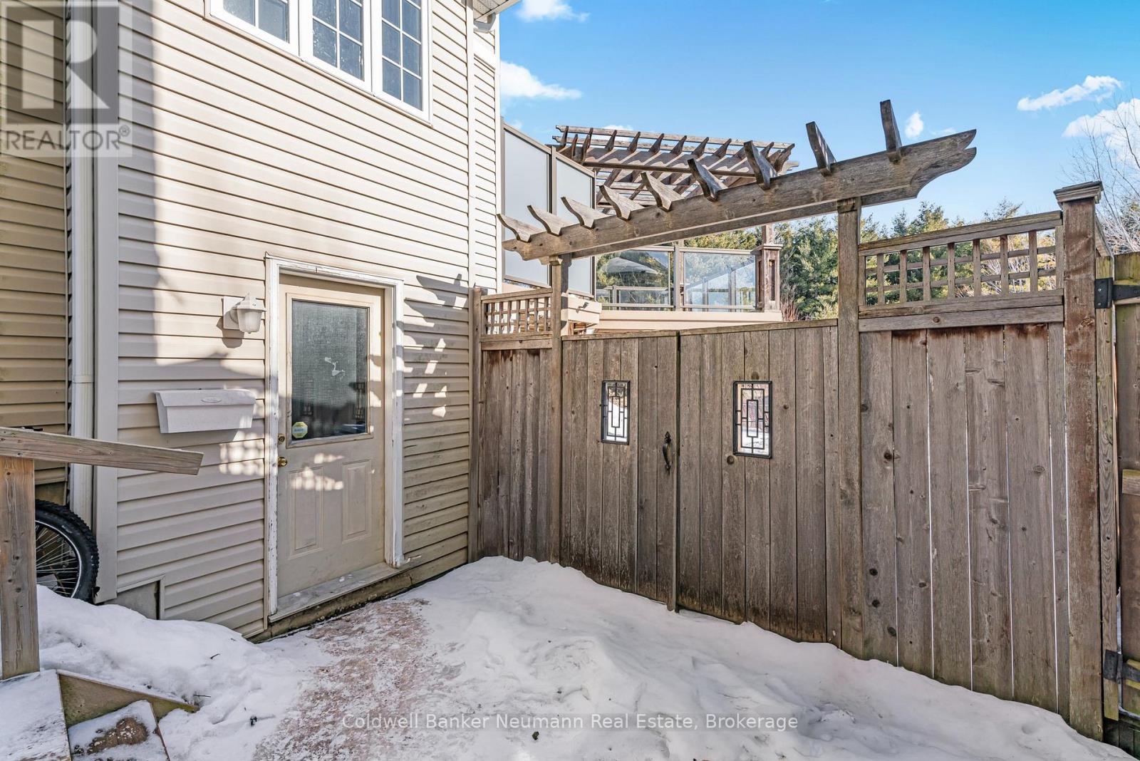 18 Carrington Place, Guelph, Ontario  N1G 5C2 - Photo 27 - X12830004