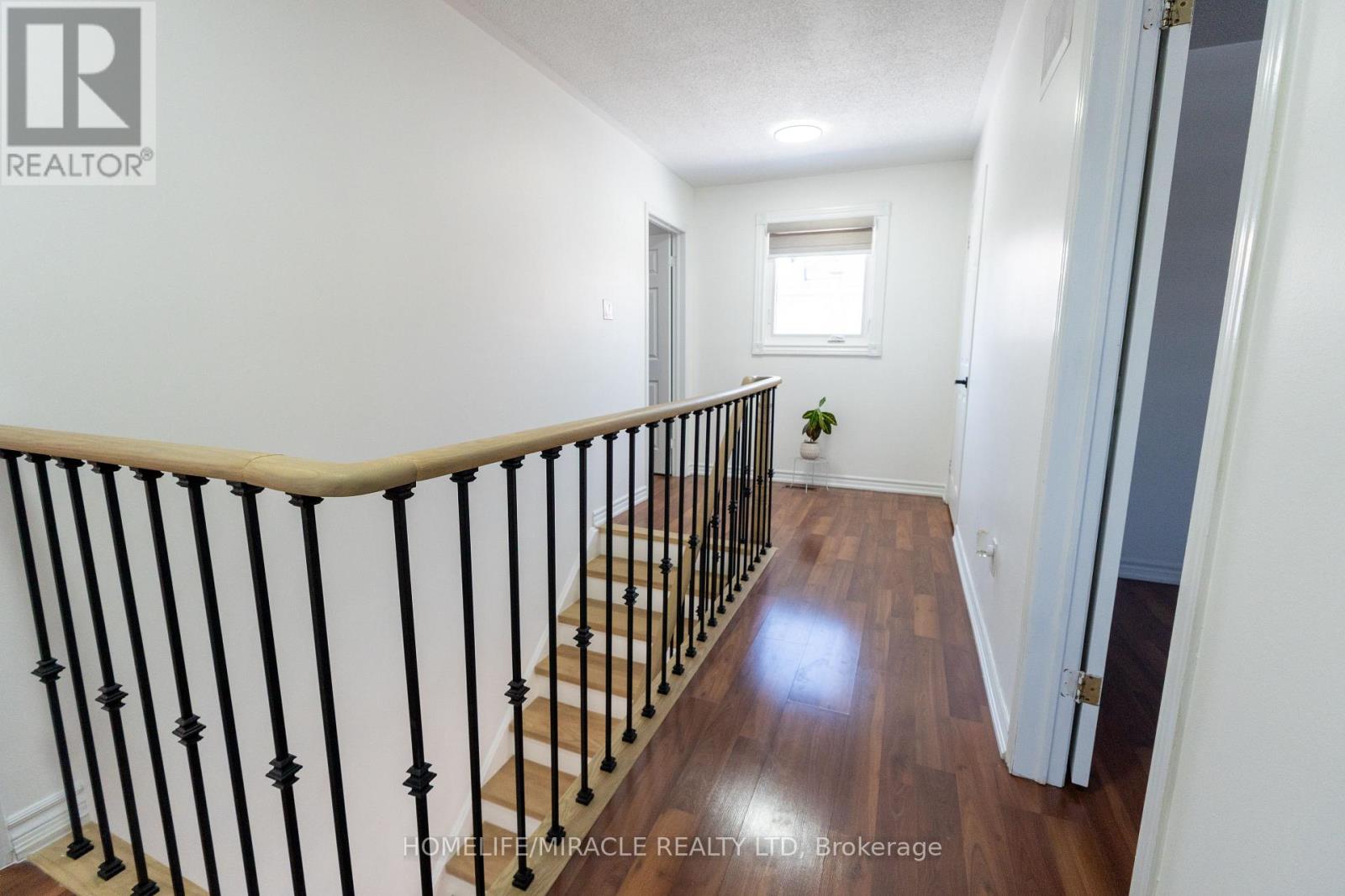 2 Santa Anita Court, Brampton, Ontario  L6Y 4P8 - Photo 17 - W12769286