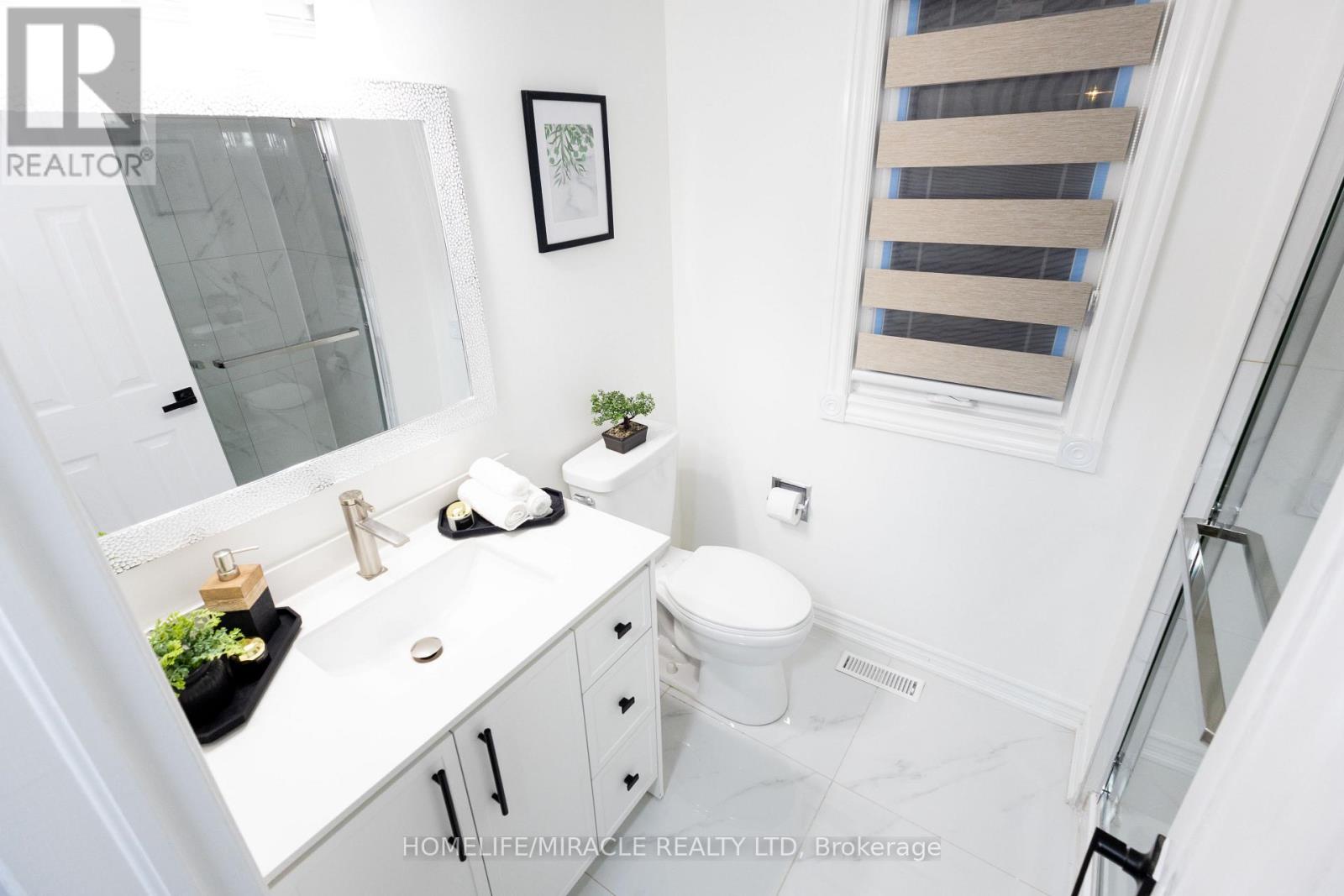 2 Santa Anita Court, Brampton, Ontario  L6Y 4P8 - Photo 27 - W12769286