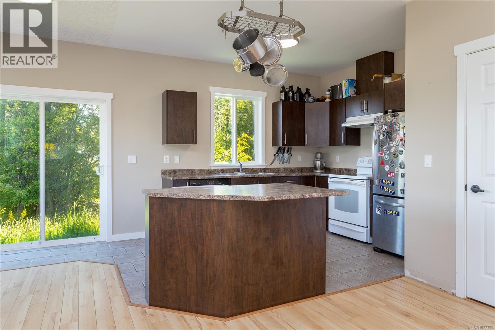 1695 Cole Rd, Sooke, British Columbia  V9Z 1A7 - Photo 11 - 1027783