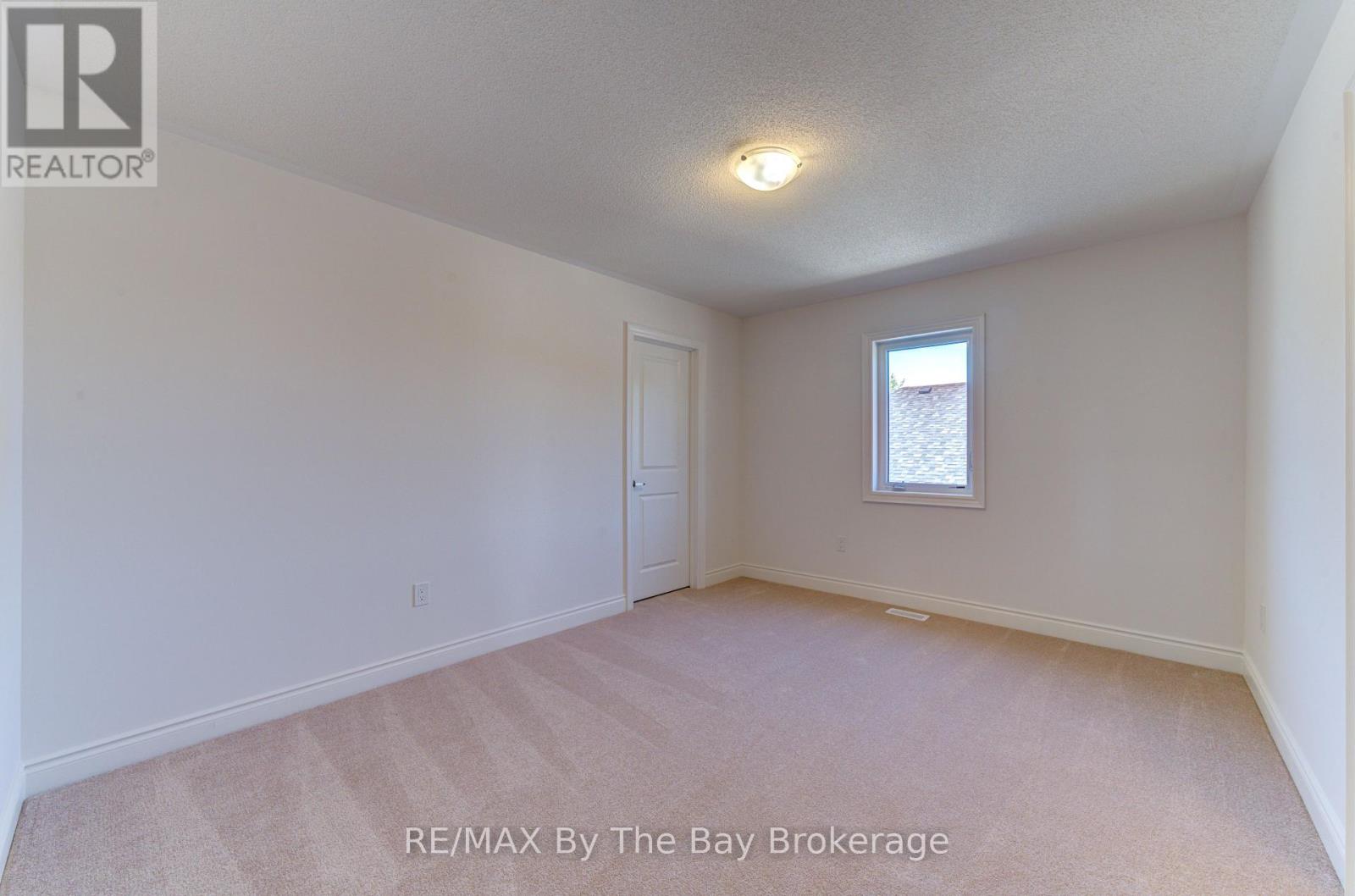 16 Misty Ridge Road, Wasaga Beach, Ontario  L9Z 0R8 - Photo 30 - S12846186