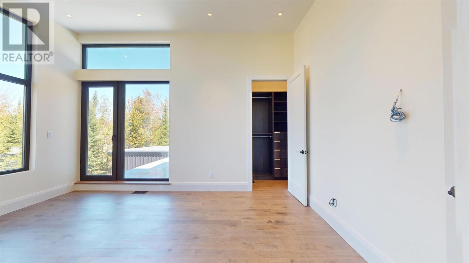 937 Sunnyside Beach Rd, Sault Ste. Marie, Ontario  P6A 6K4 - Photo 42 - SM260411