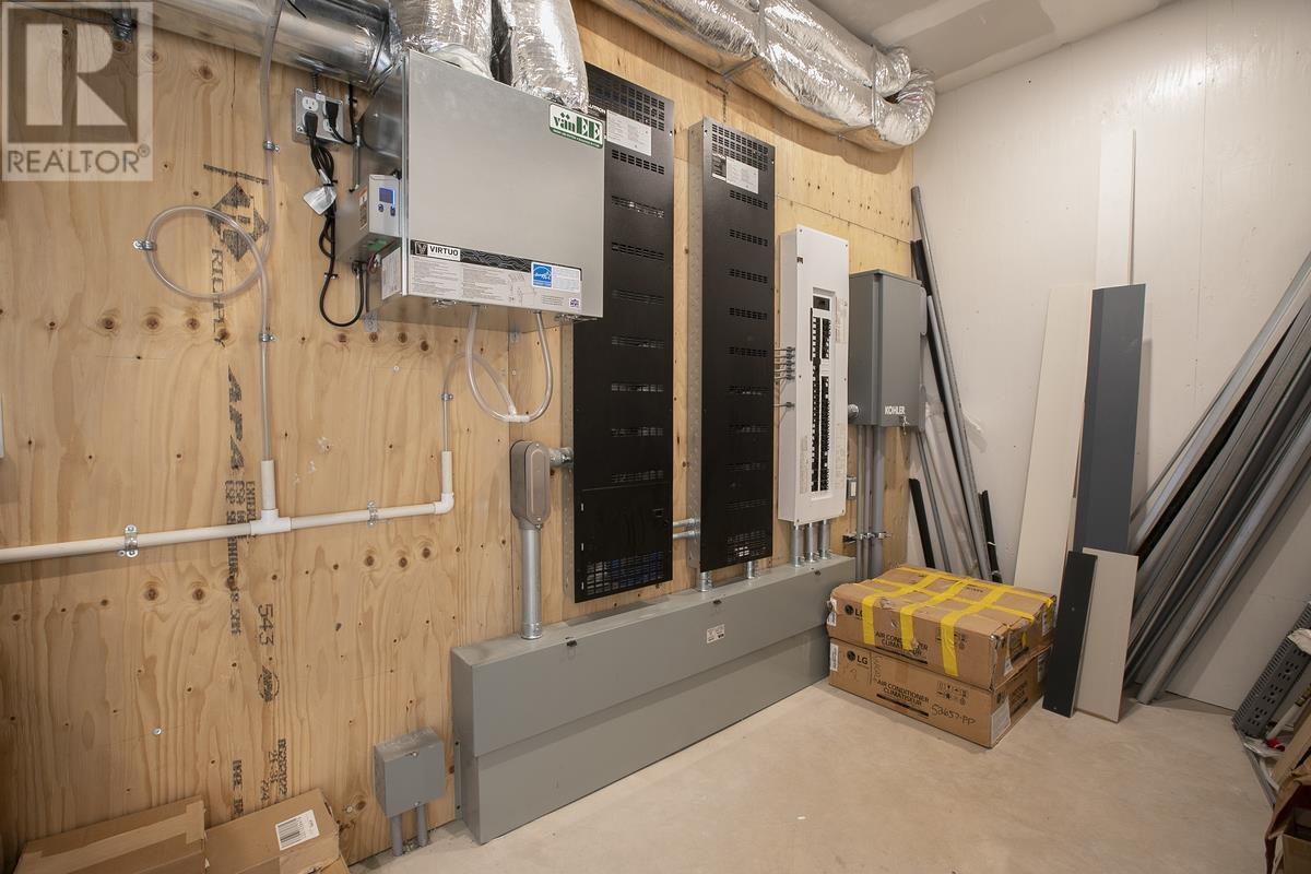 937 Sunnyside Beach Rd, Sault Ste. Marie, Ontario  P6A 6K4 - Photo 49 - SM260411