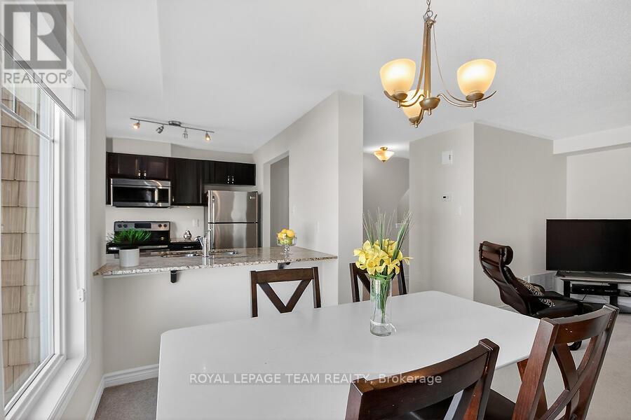 126 Grenadine Street, Ottawa, Ontario  K2S 0P1 - Photo 15 - X12839846