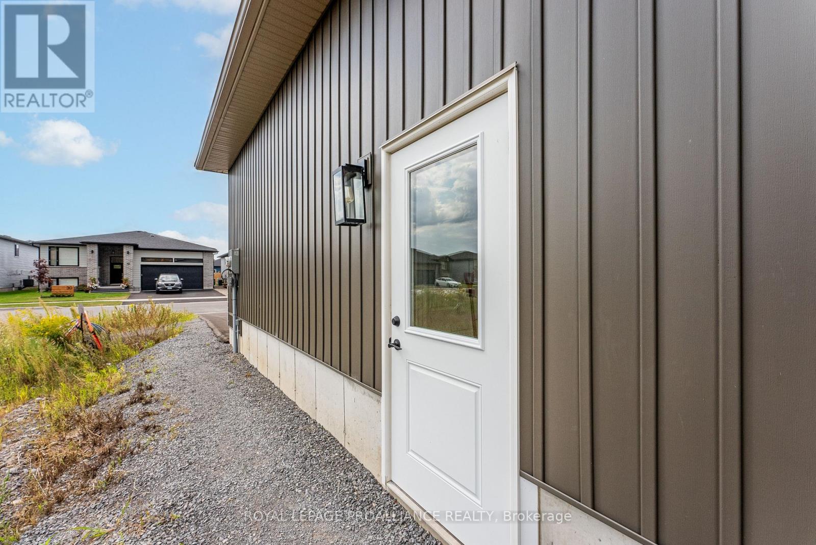 31b Schmidt Way, Quinte West (Murray Ward), Ontario  K8V 5P4 - Photo 19 - X12846144