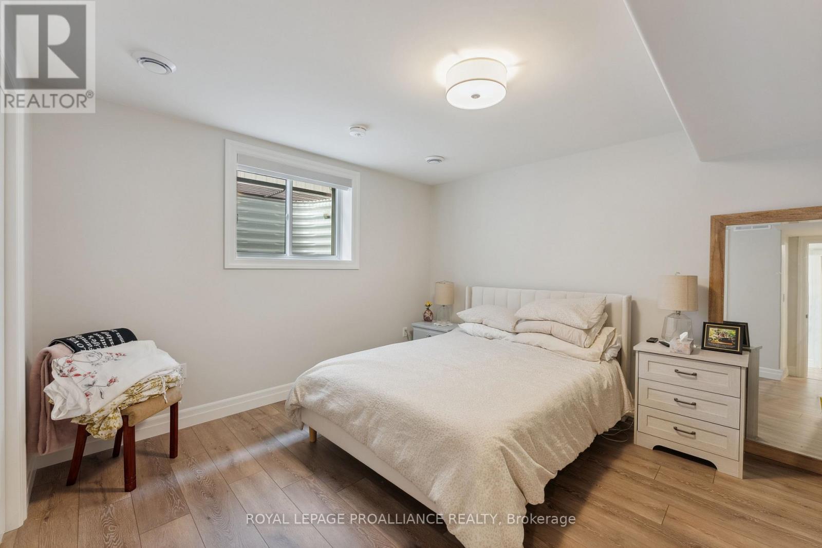 31b Schmidt Way, Quinte West (Murray Ward), Ontario  K8V 5P4 - Photo 6 - X12846144