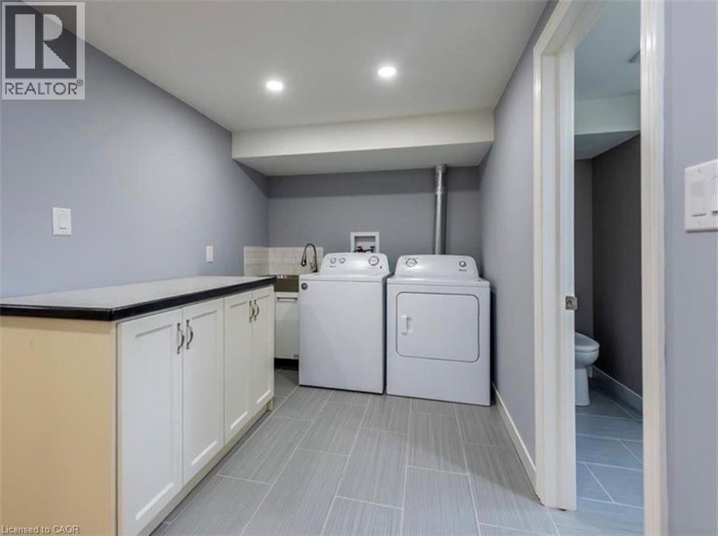 431 East 36th Street Unit# Lower, Hamilton, Ontario  L8V 4A4 - Photo 9 - 40809605